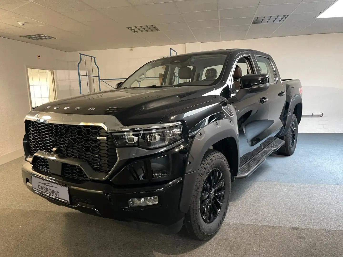 Foton 4 ULTRA Pickup 4x4 mit Vollausstattung Schwarz - 1