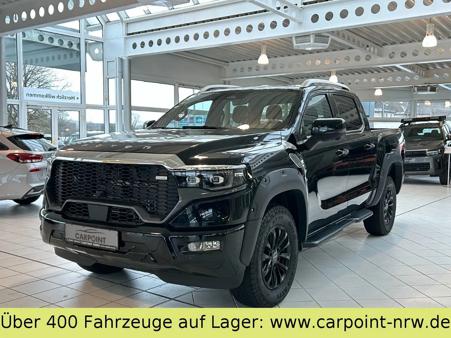 Foton 4 ULTRA Pickup 4x4 mit Vollausstattung Schwarz - 1