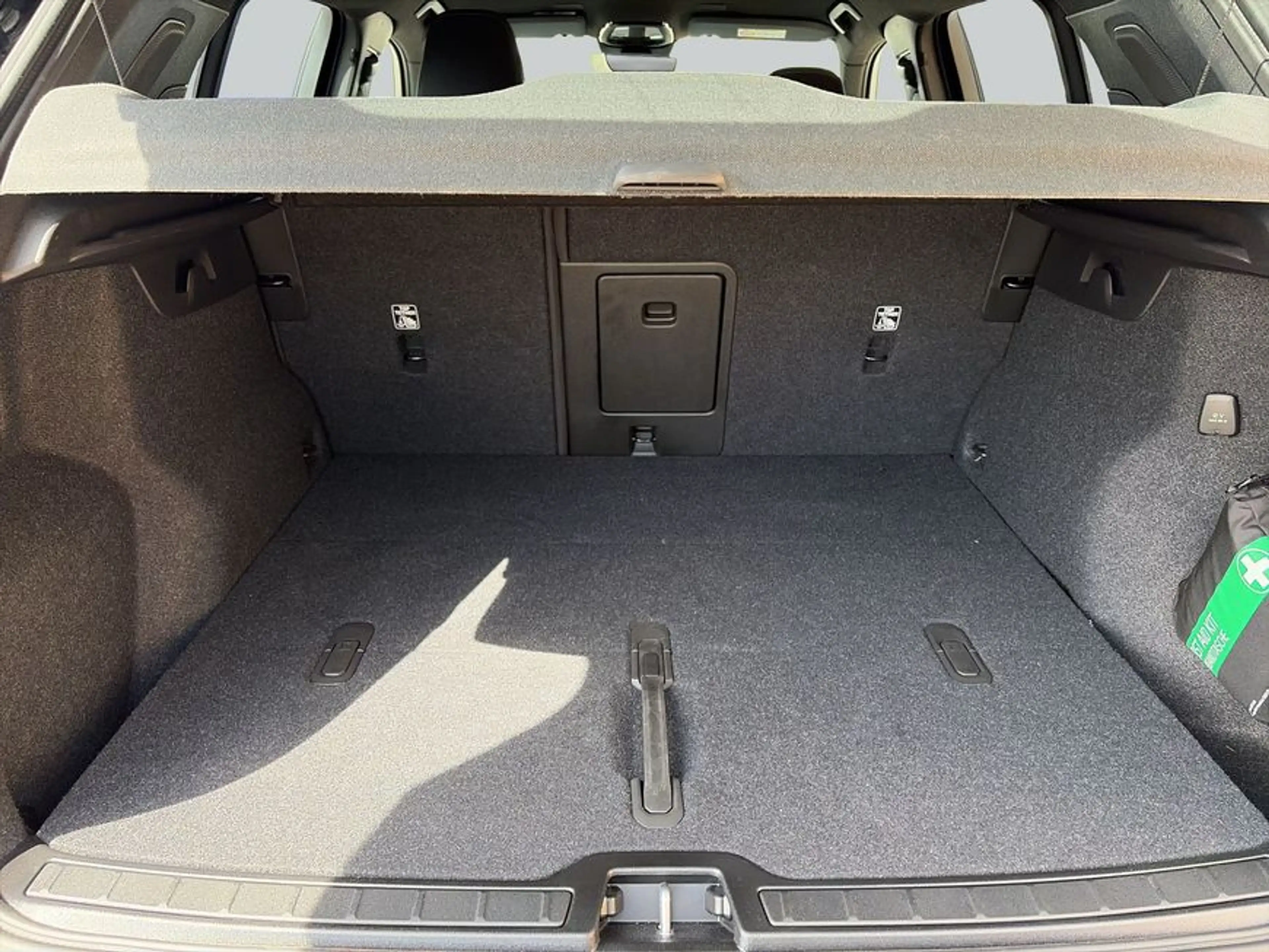 Volvo XC40 XC40 B3 B DKG Plus Black Edition — photo 8