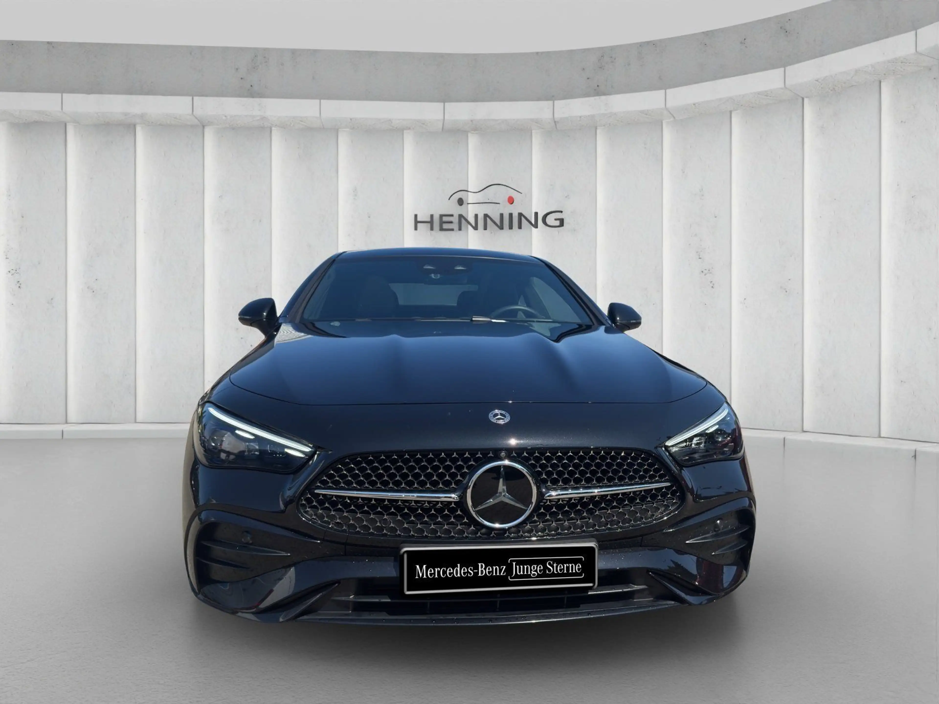 Mercedes-Benz CLE 300 e AMG Premium+ Pano Burm HUD S-Klim DIST — photo 8