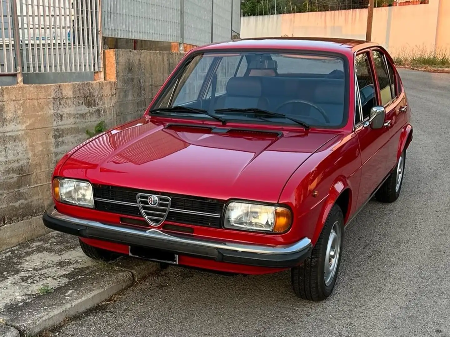 Alfa Romeo Alfasud Alfasud 1.2 Super 4p Červená - 1