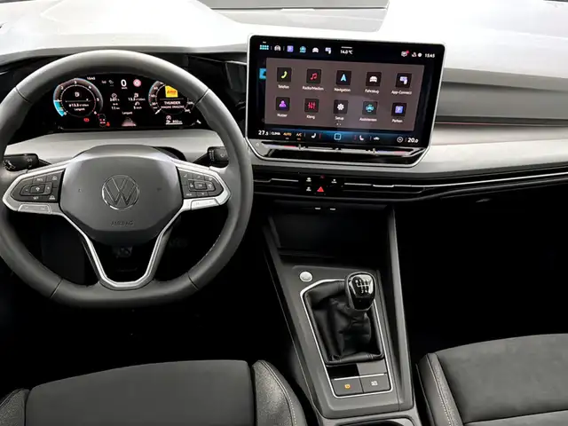 Volkswagen Golf view 10