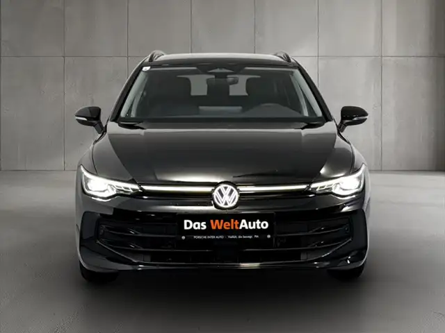 Volkswagen Golf view 2