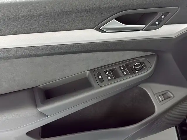 Volkswagen Golf view 15