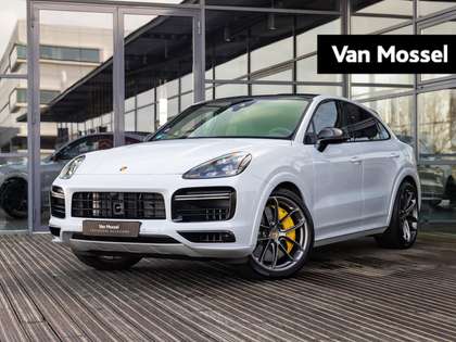 Porsche Cayenne Coupé 4.0 Turbo S E-Hybrid 680 PK | Carbon Design