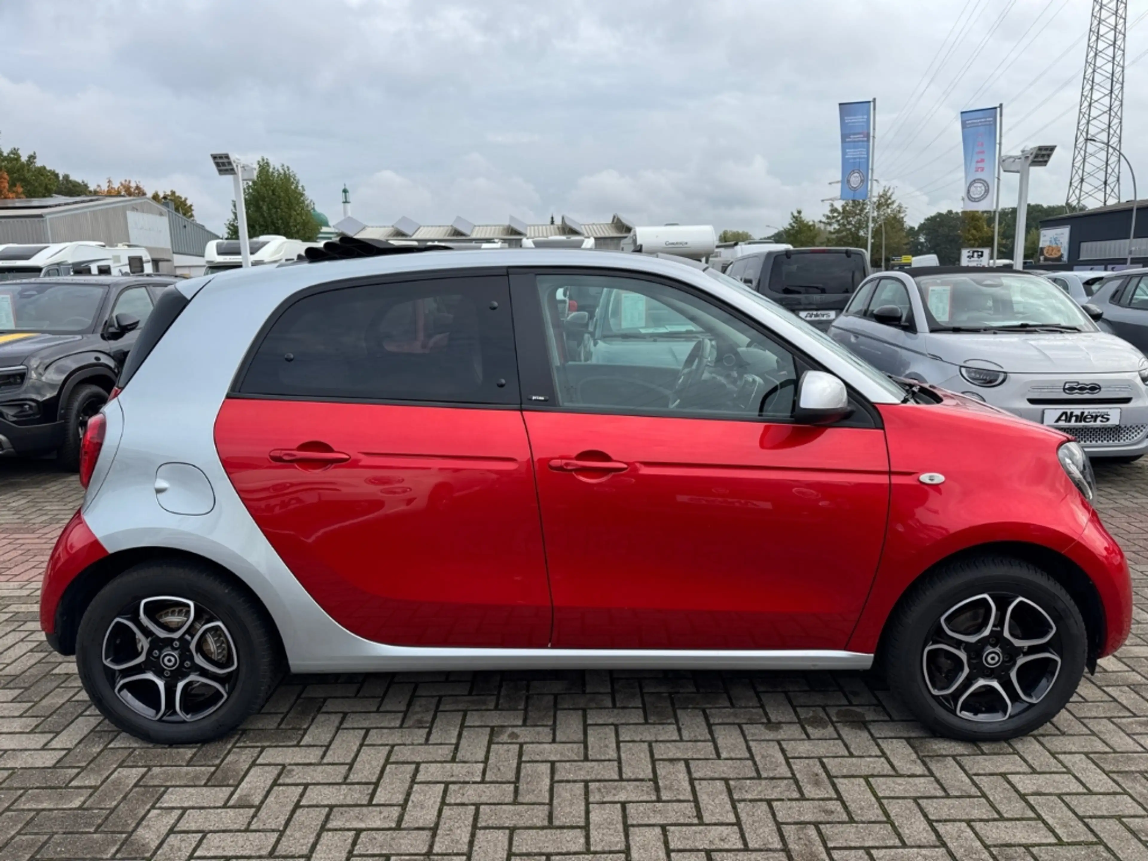 smart forFour prime+FALTDACH+AUTOMATIK+NAVI+JBL+KAMERA+ — photo 10