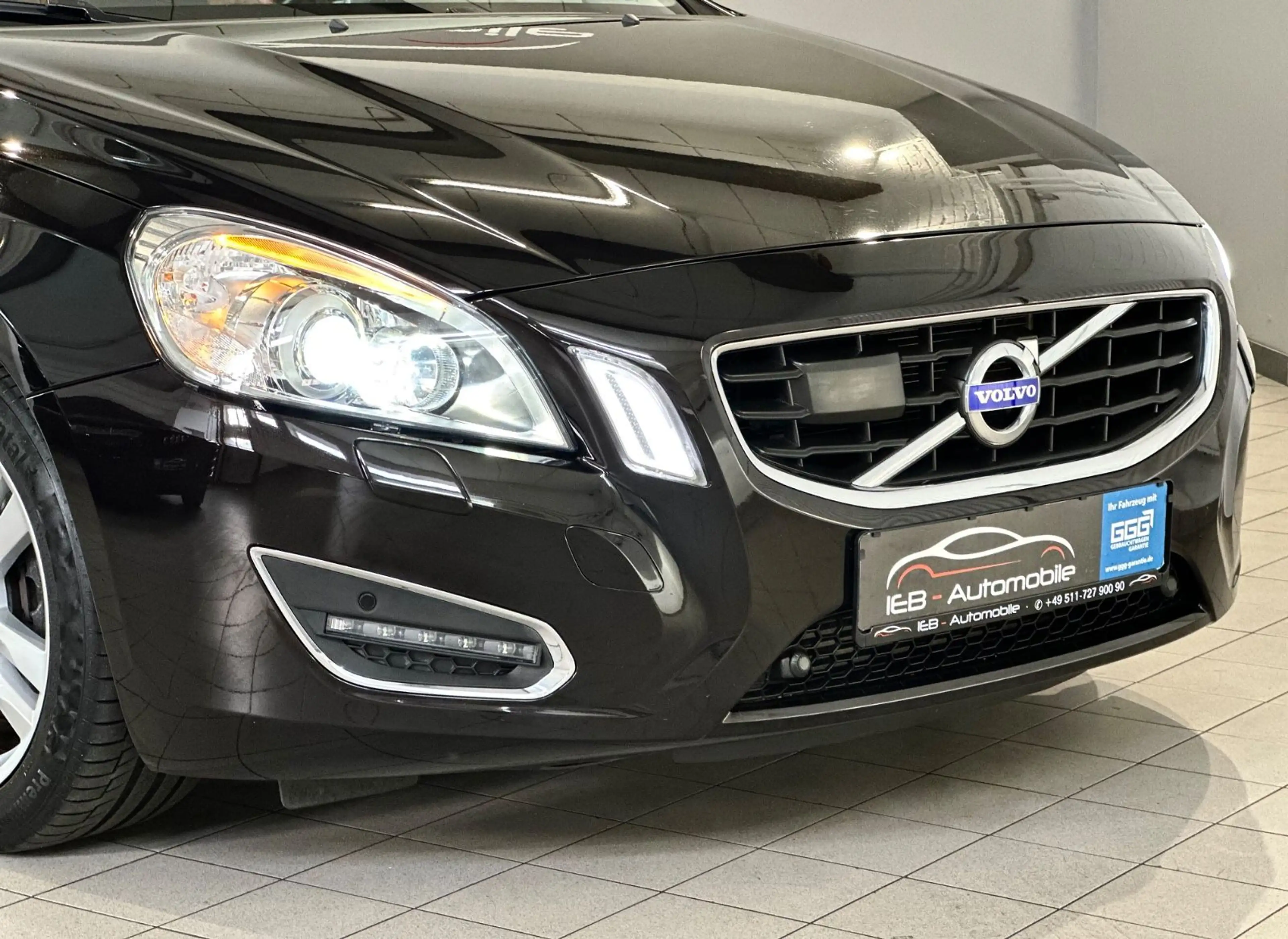 Volvo S60 Lim. Summum/Autom./Xenon/Memory/Kamera/ACC — photo 8