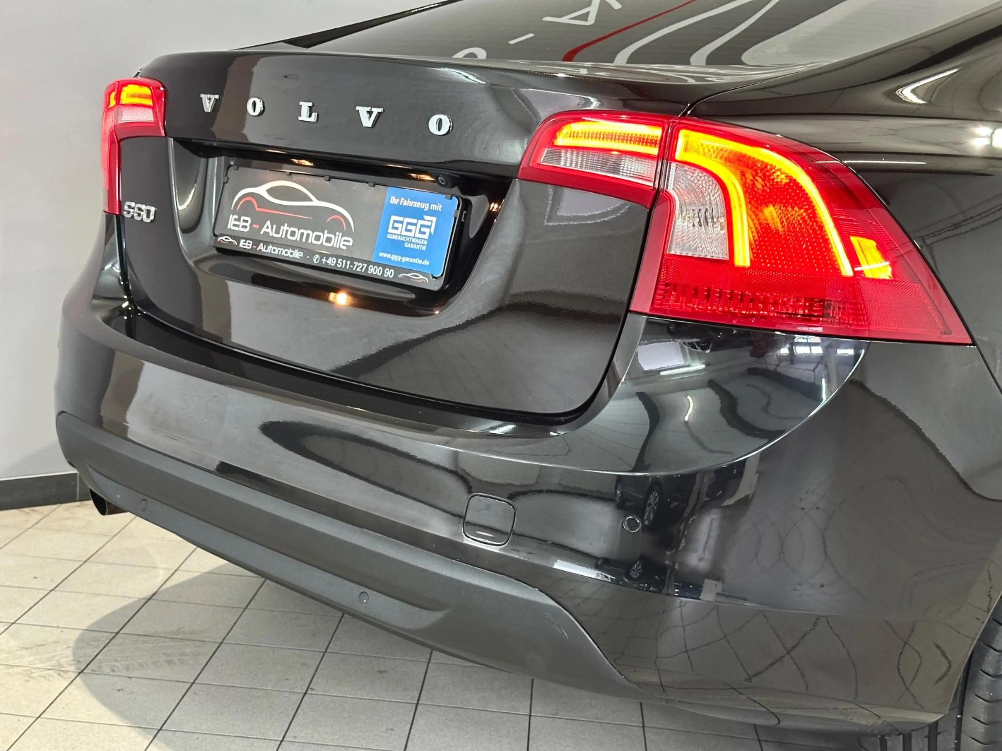 Volvo S60 Lim. Summum/Autom./Xenon/Memory/Kamera/ACC — photo 27