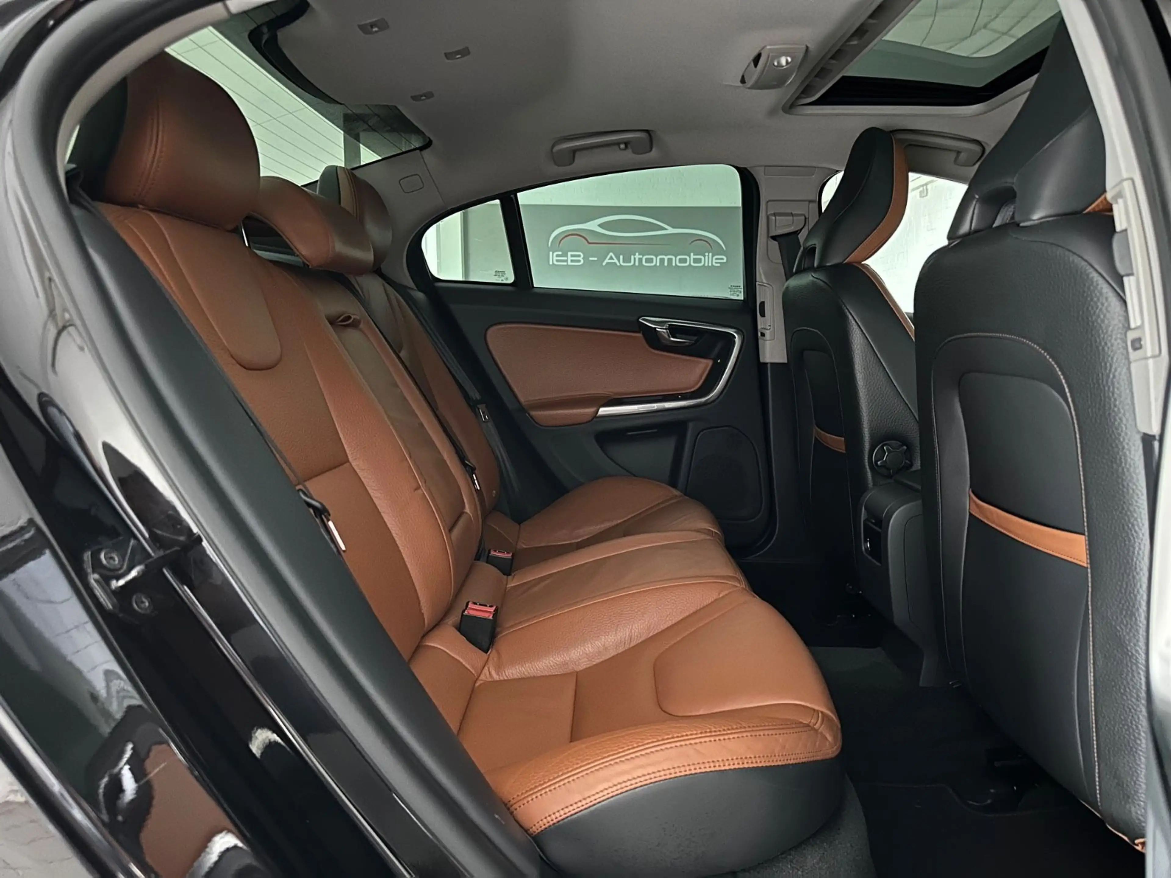 Volvo S60 Lim. Summum/Autom./Xenon/Memory/Kamera/ACC — photo 16