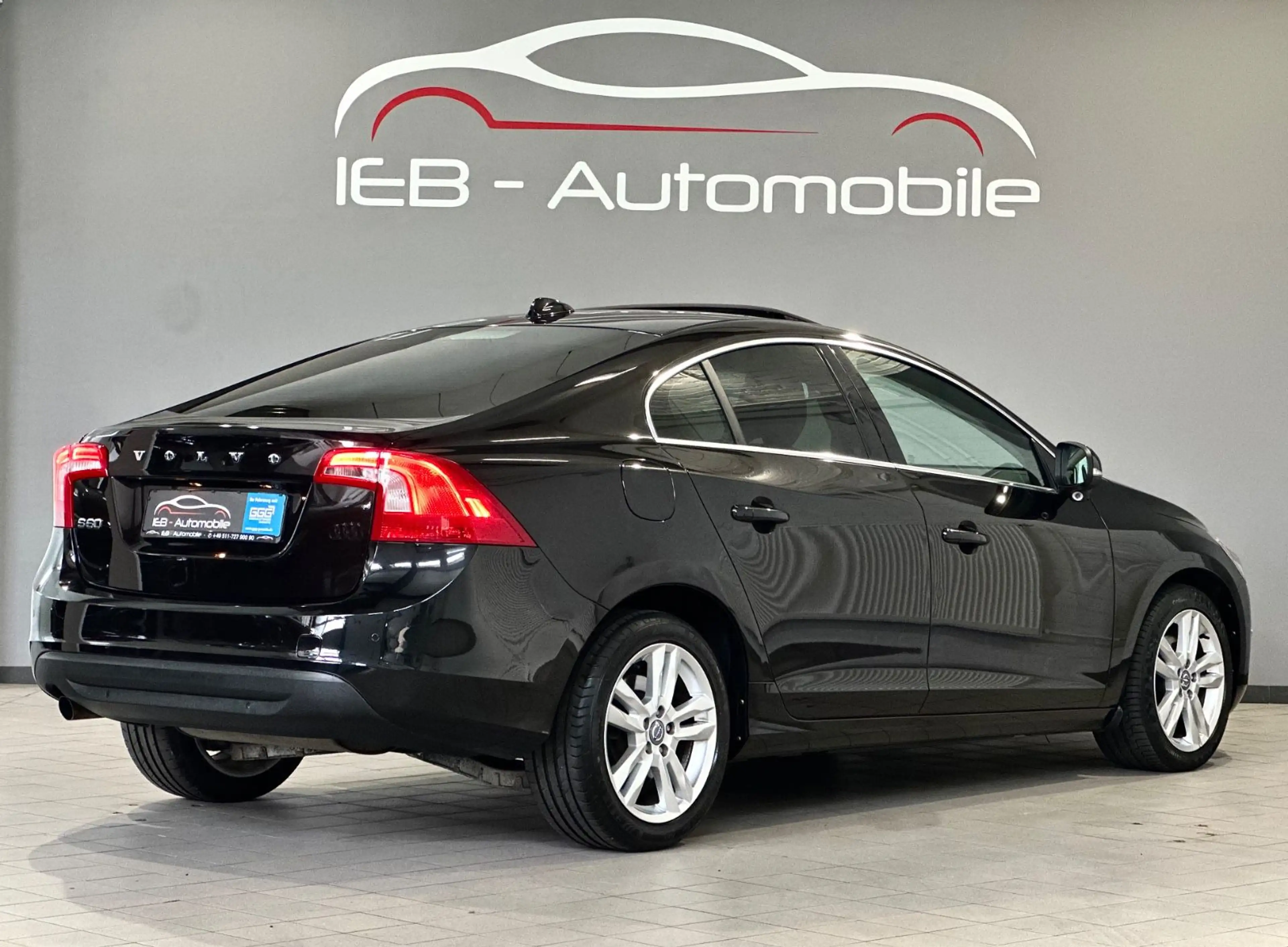 Volvo S60 Lim. Summum/Autom./Xenon/Memory/Kamera/ACC — photo 2