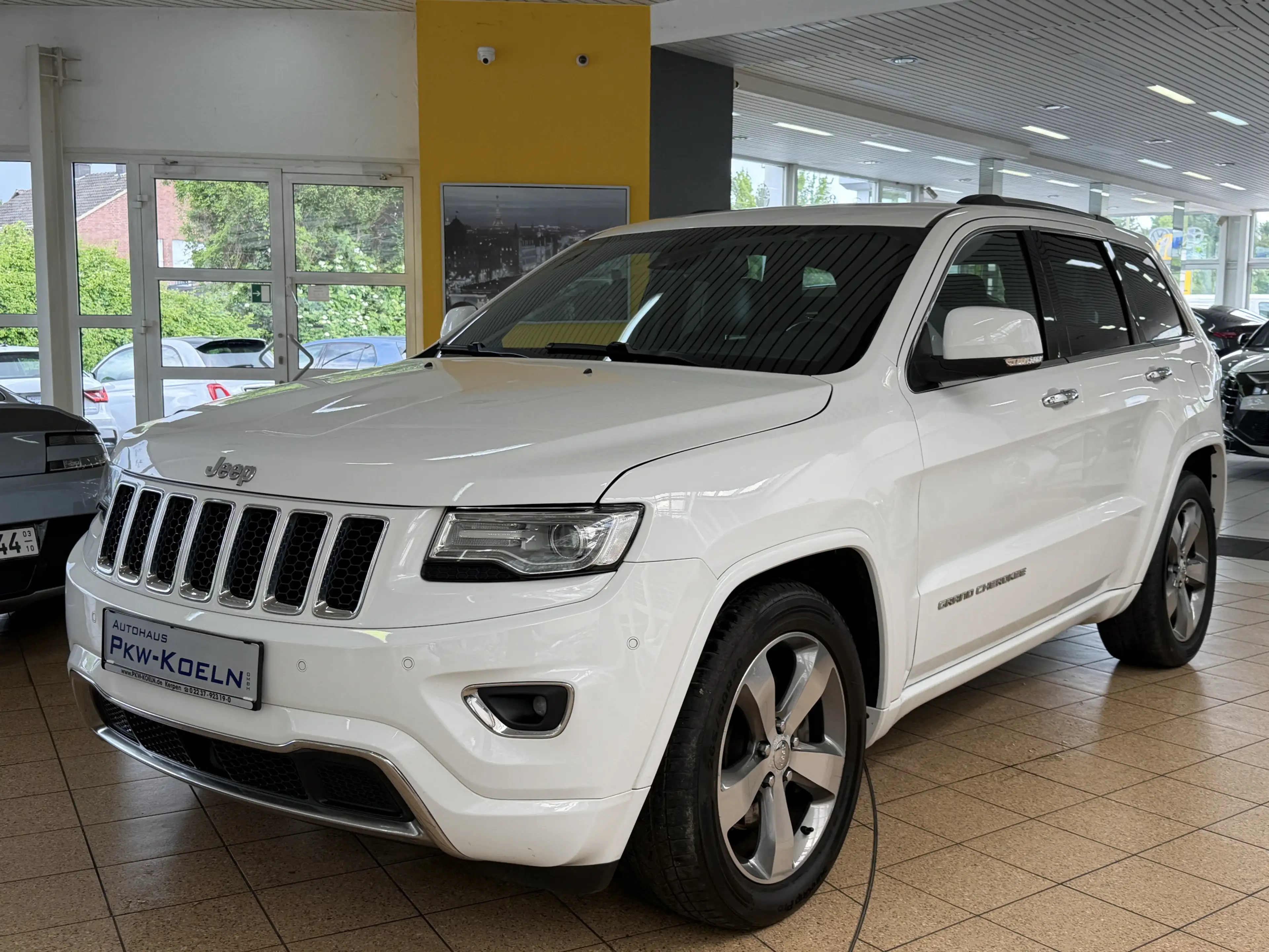 Jeep Grand Cherokee 3.0 CRD Overland*PANO*KAMERA*KEY*