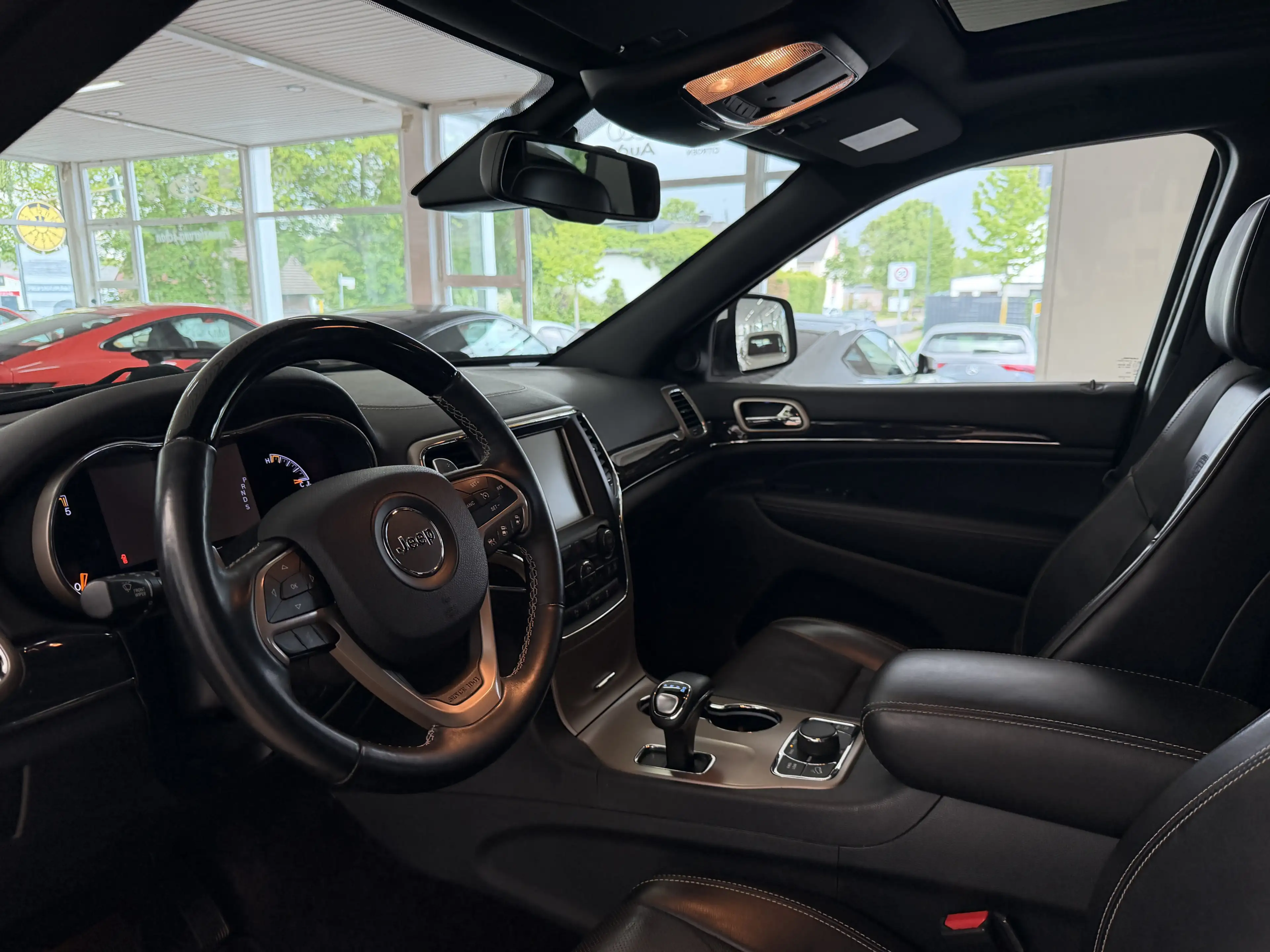 Jeep Grand Cherokee 3.0 CRD Overland*PANO*KAMERA*KEY* — photo 11