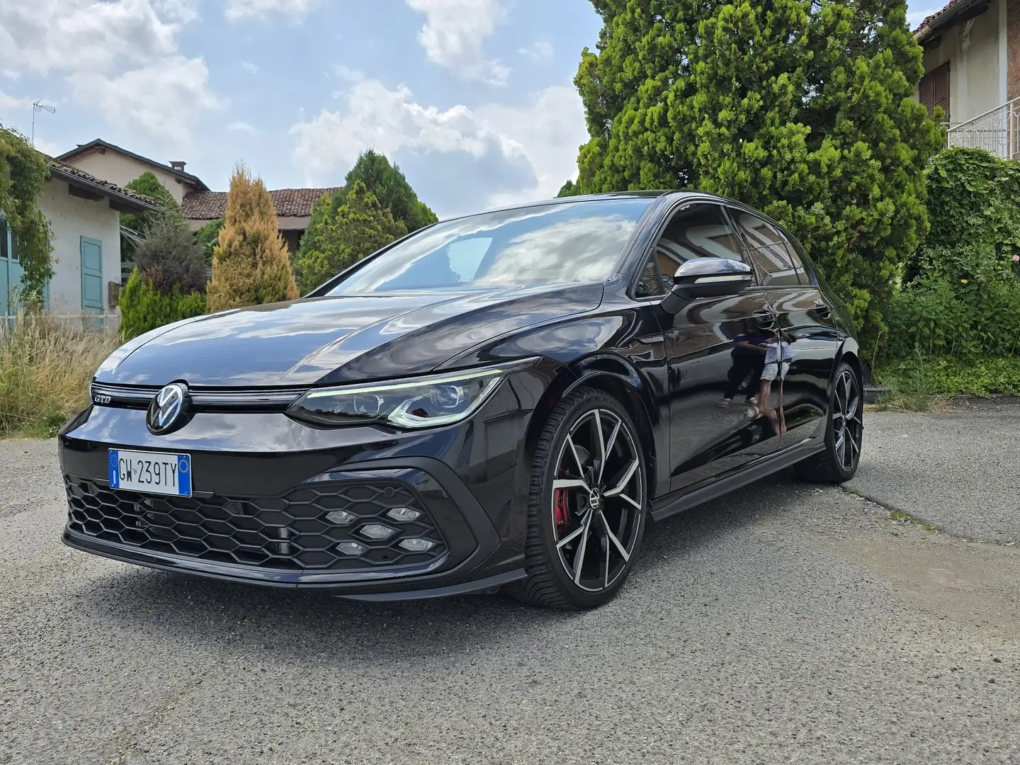 Volkswagen Golf GTD - 1
