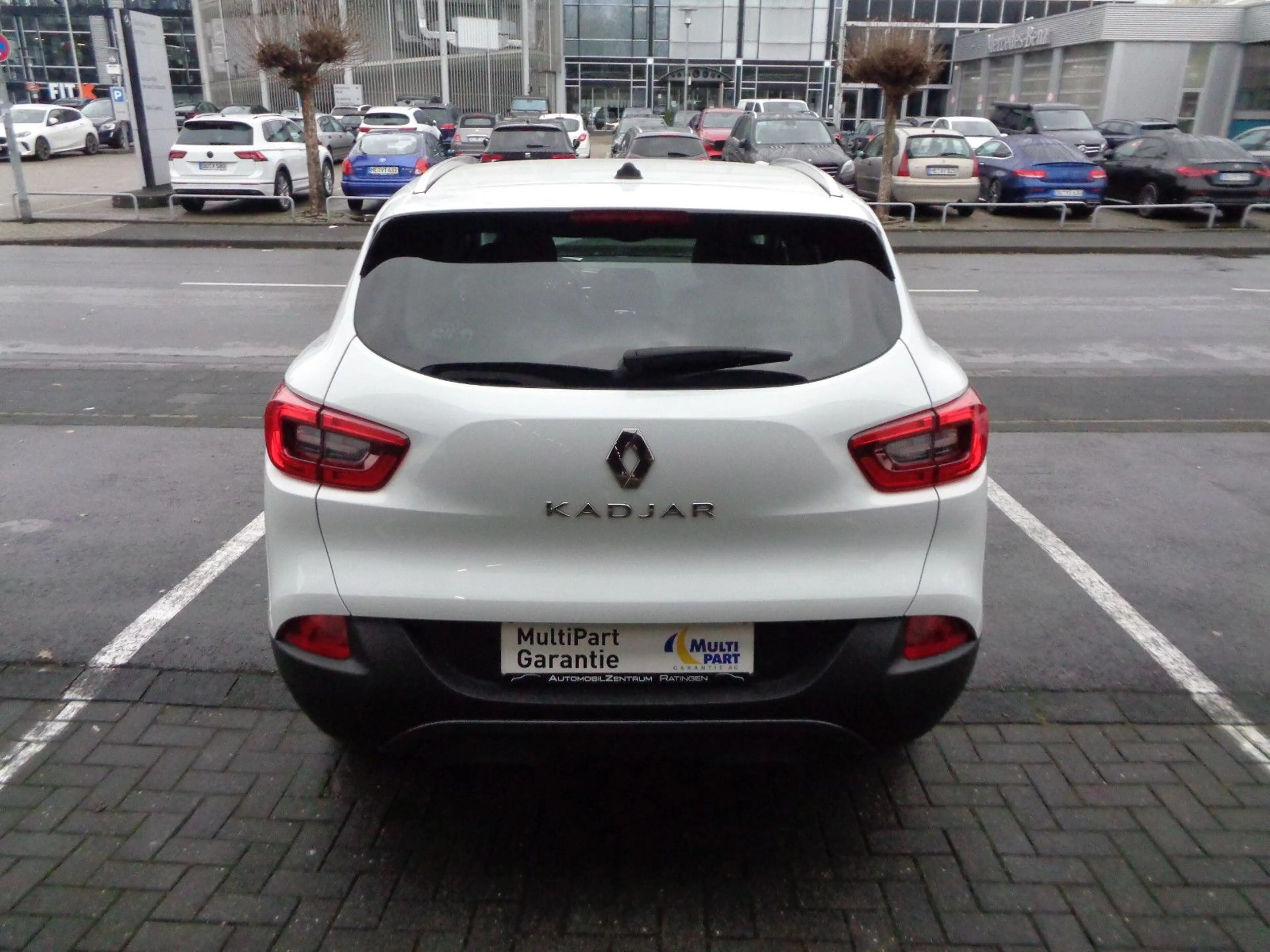 Renault Kadjar 1.3 TCE Bose Ed.*LED*PDC*NAVI*SPUR*SHEFT* — photo 5