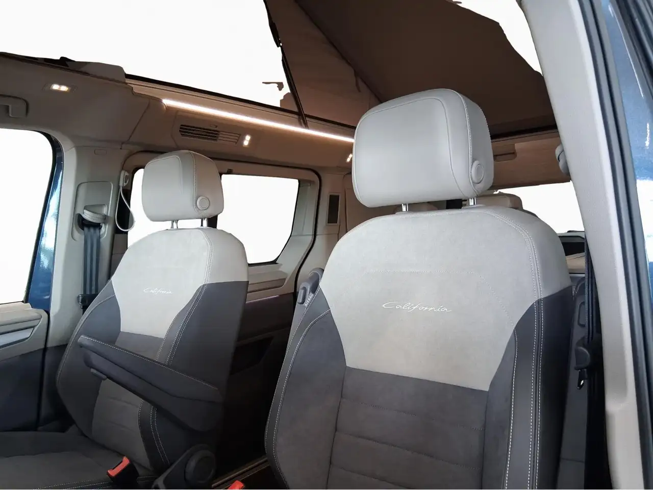 Volkswagen T7 California 2026