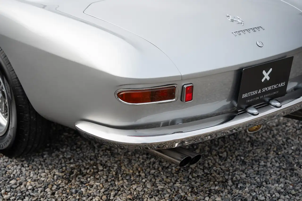 Ferrari 330 GT S1 2+2, foto 12