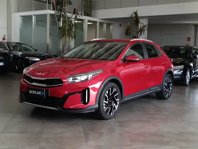 Kia XCeed 1.6 crdi mhev Business 136cv dct