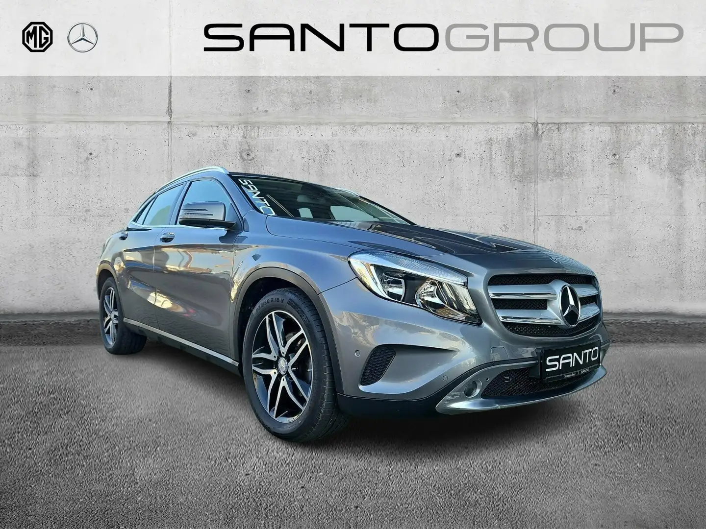 Mercedes-Benz GLA 200 GLA 200 Sport Utility Vehicle Urban/Autom./Klima siva - 1
