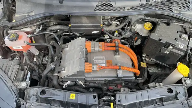 Fiat 500e view 15