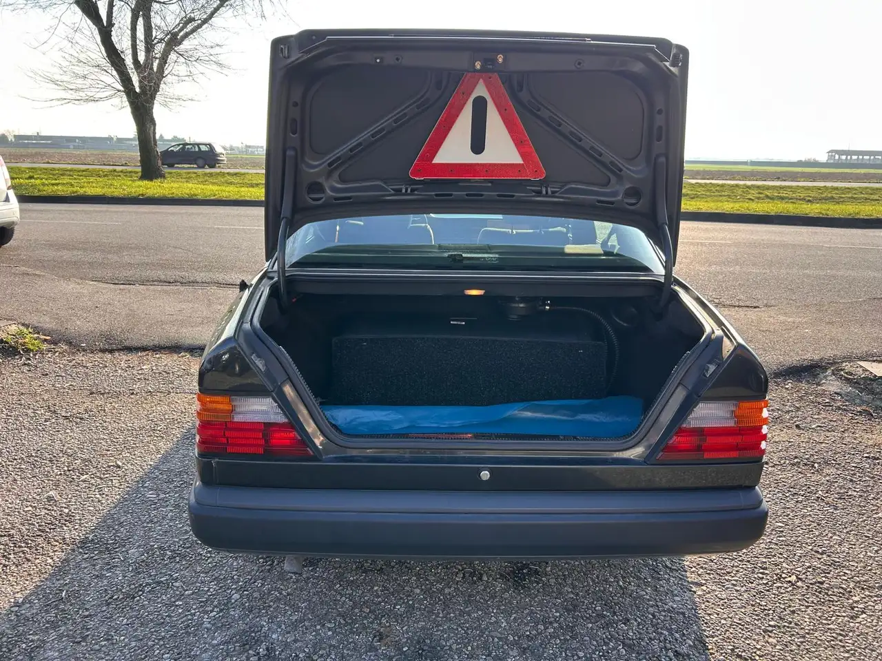 Mercedes-Benz E 200 2.0 benzina/GPL 90 KW, foto 12