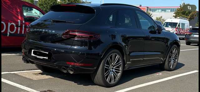 Imagine Porsche Macan S Diesel „ Sondermodell Carrerarot“ TOP Zustan