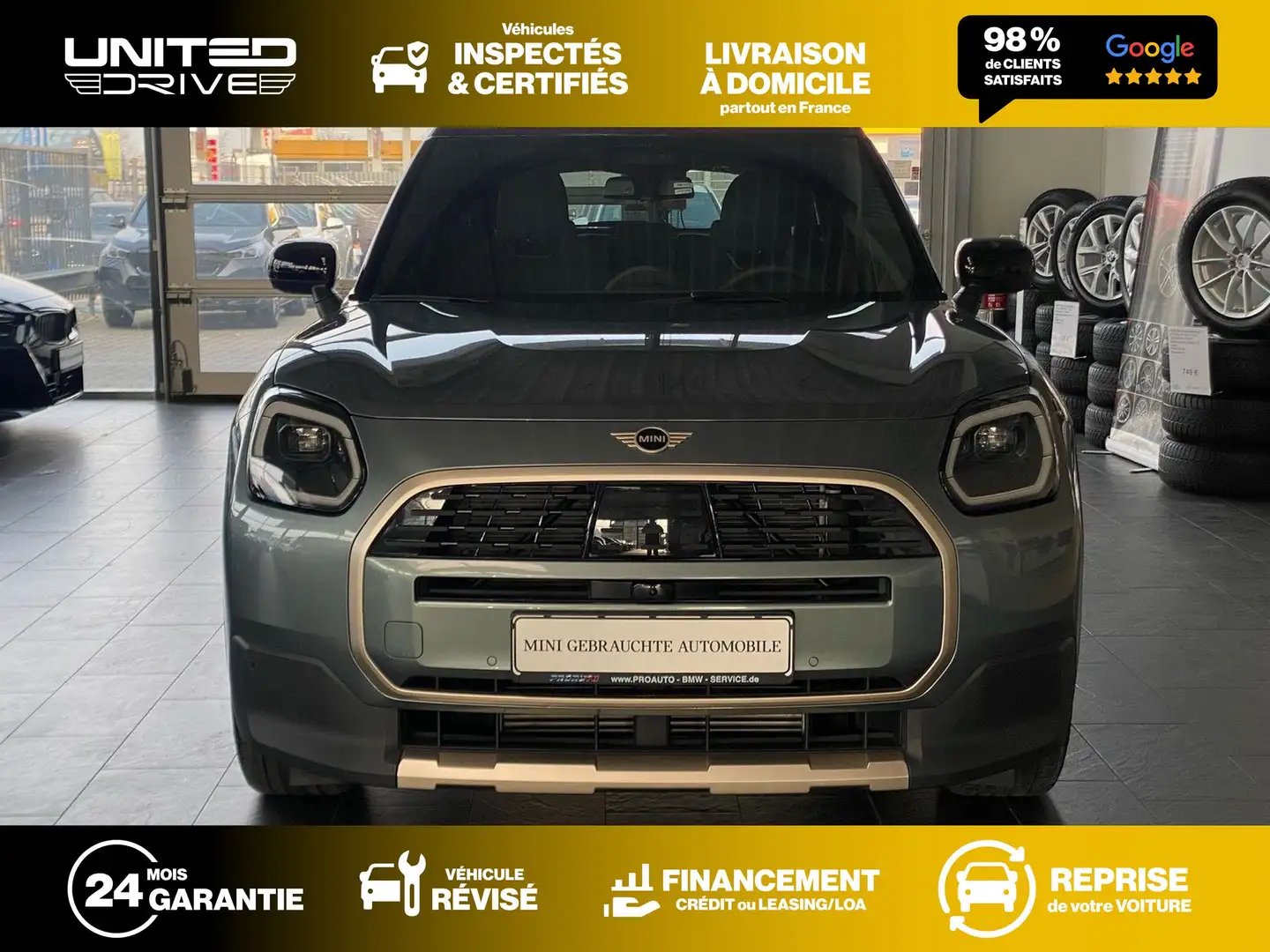 MINI Countryman C Countryman Finition Favoured XL 170ch Grijs - 2