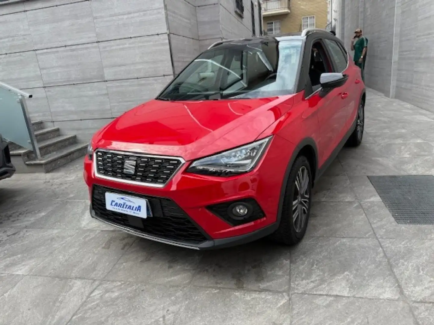 SEAT Arona 1.6 TDI 95 CV DSG XCELLENCE Rosso - 1
