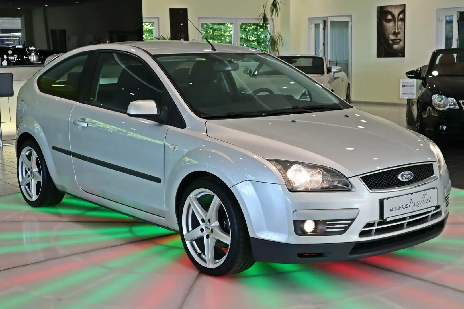 Ford Focus Lim. Sport*KLIMAAUT*PDC*ALU 17 Zoll*BC* Argento - 2
