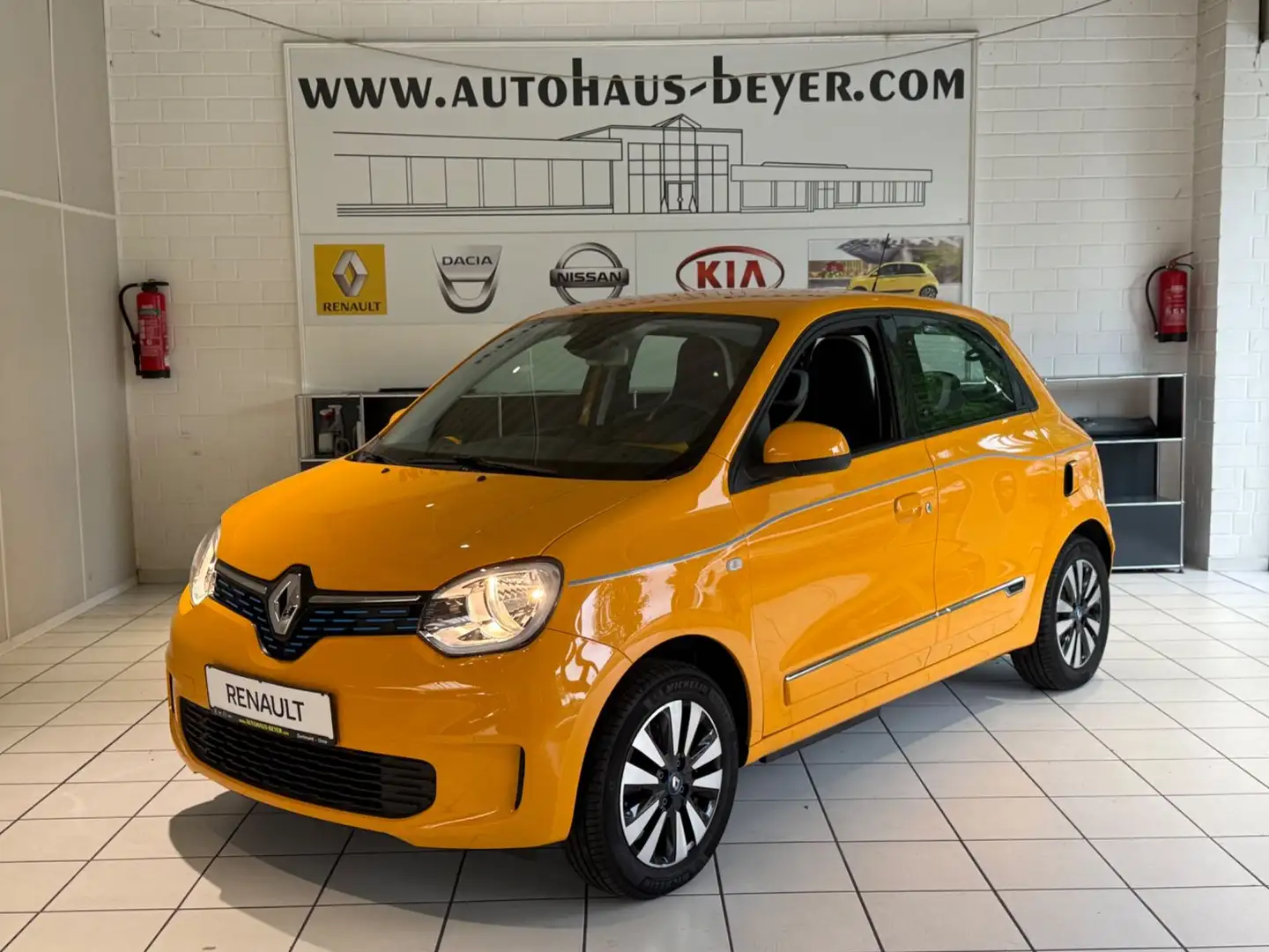 Renault Twingo Intens Electric Gelb - 1