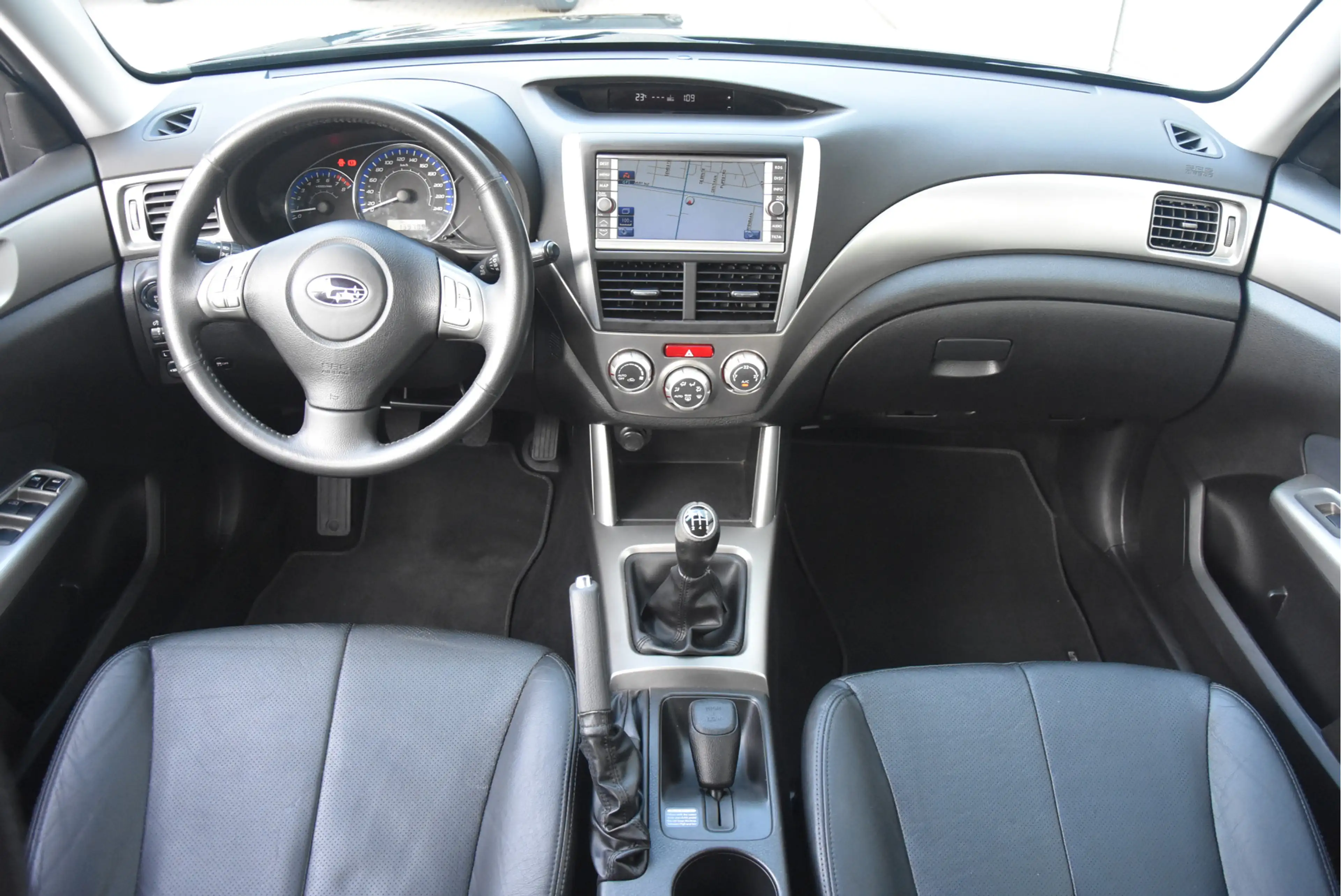 Subaru Forester 2.0 Executive | Trekhaak | Pano | Compleet en mooi — photo 3