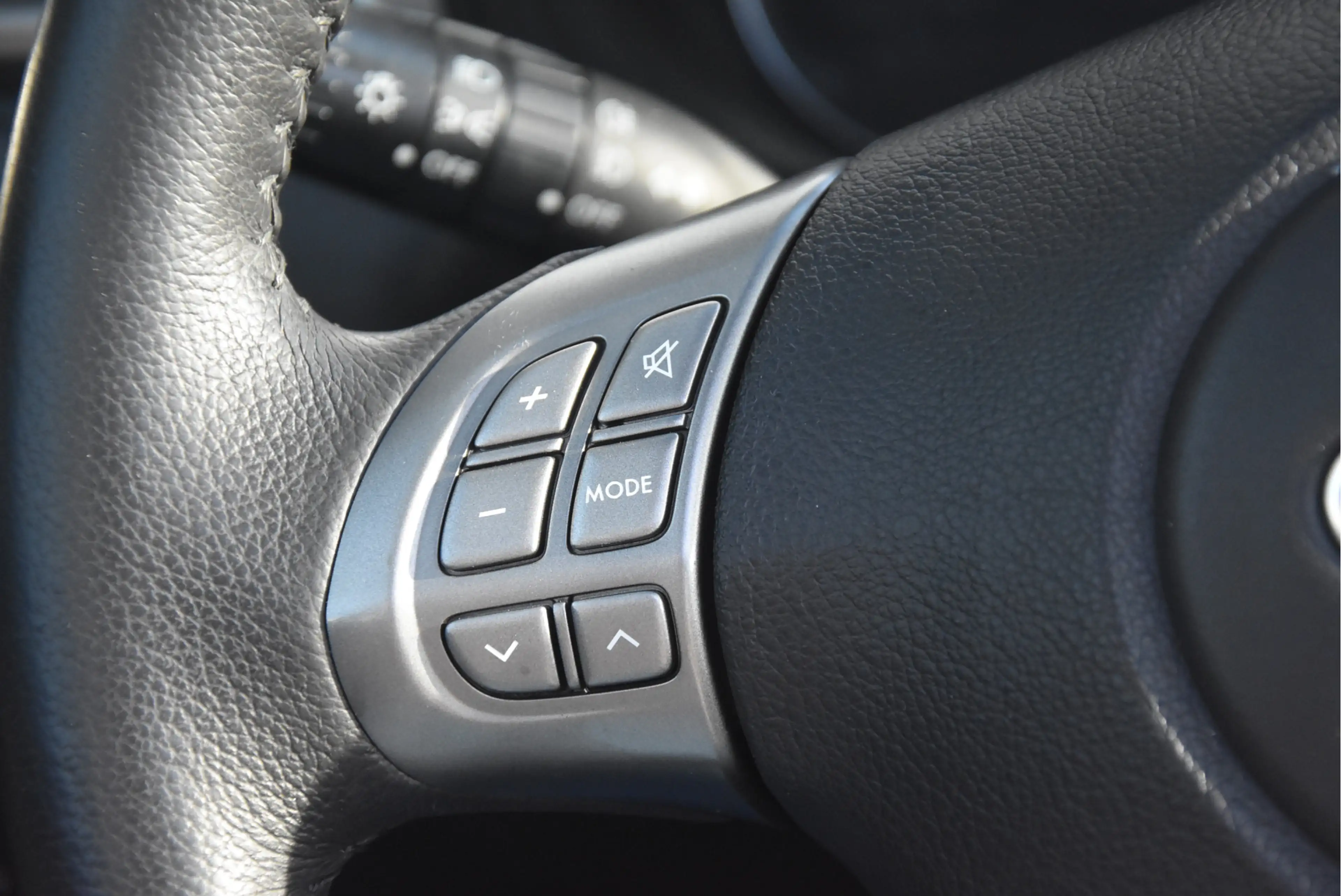Subaru Forester 2.0 Executive | Trekhaak | Pano | Compleet en mooi — photo 7