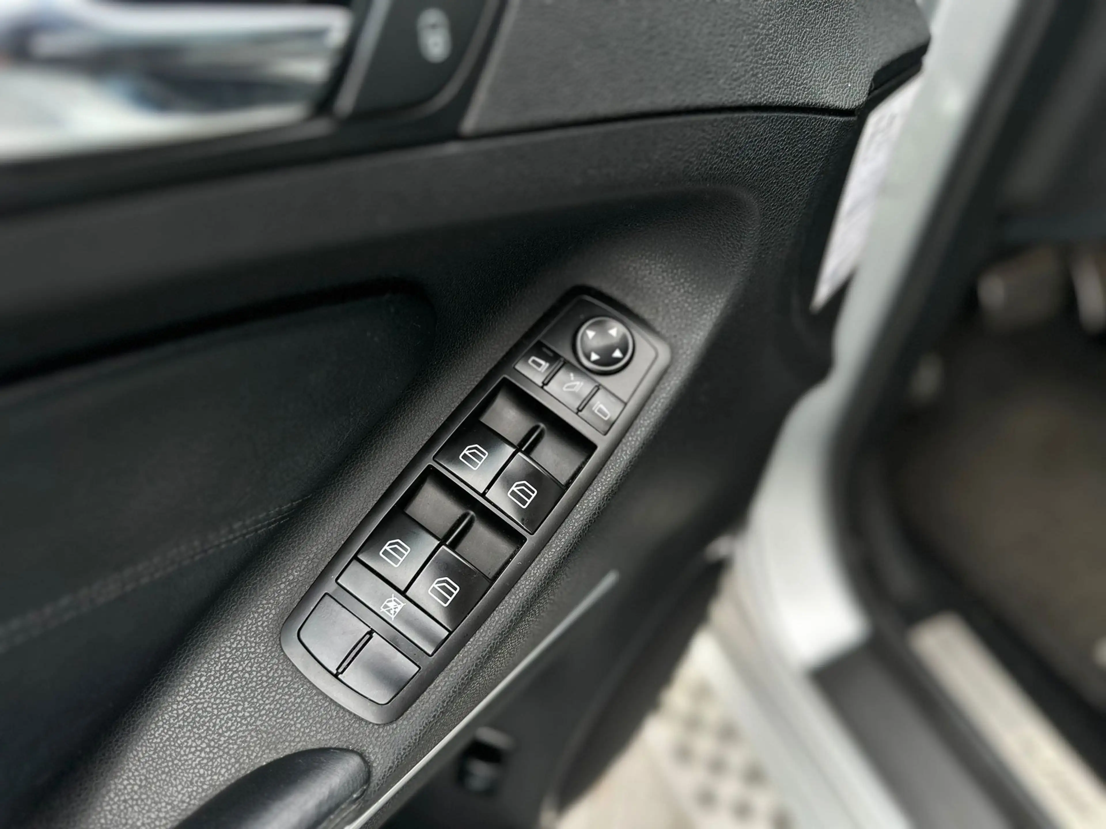 Mercedes-Benz ML 63 AMG M-klasse | Automaat | Luchtvering | Schuif/kantel — photo 24