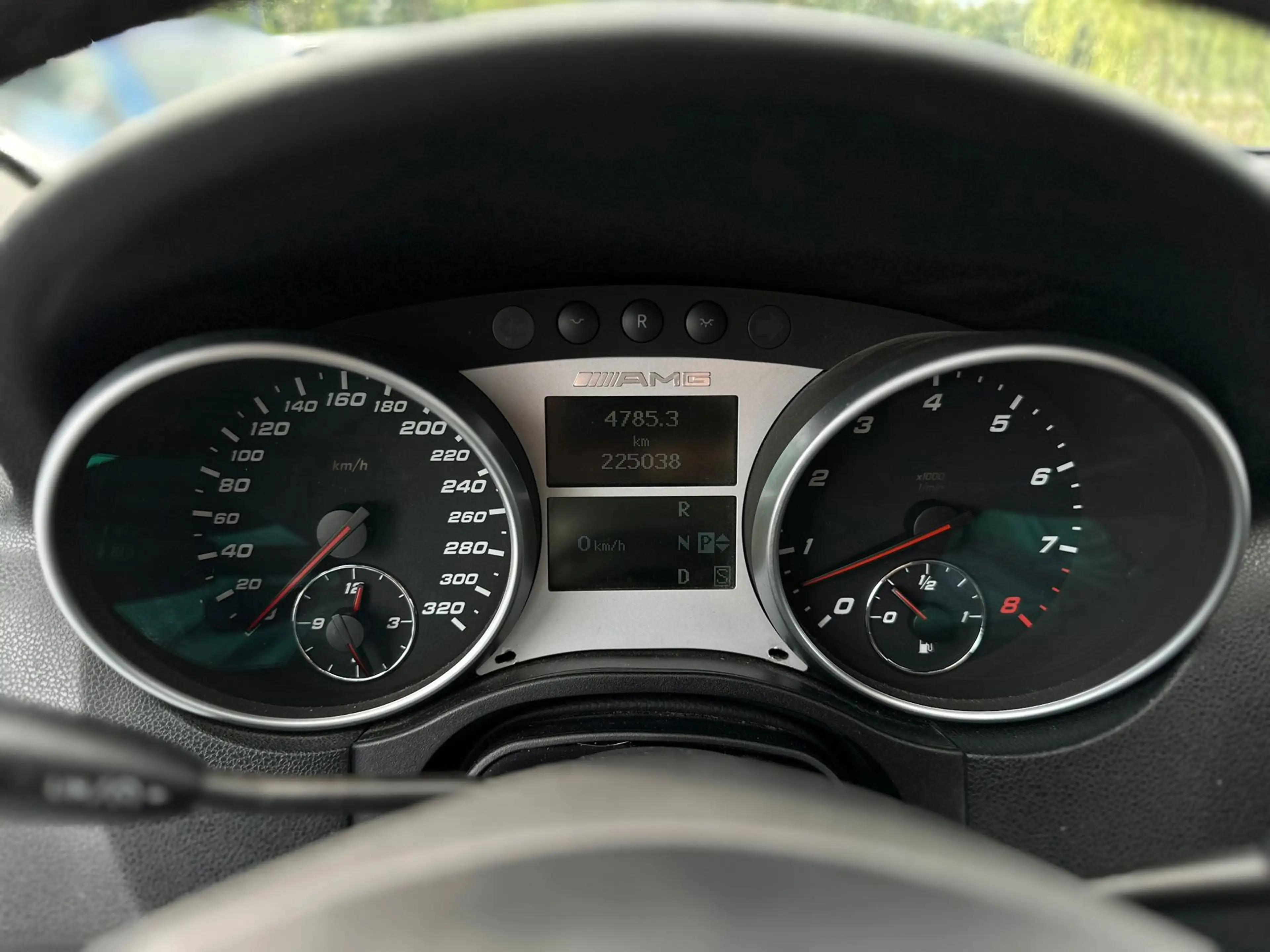 Mercedes-Benz ML 63 AMG M-klasse | Automaat | Luchtvering | Schuif/kantel — photo 29