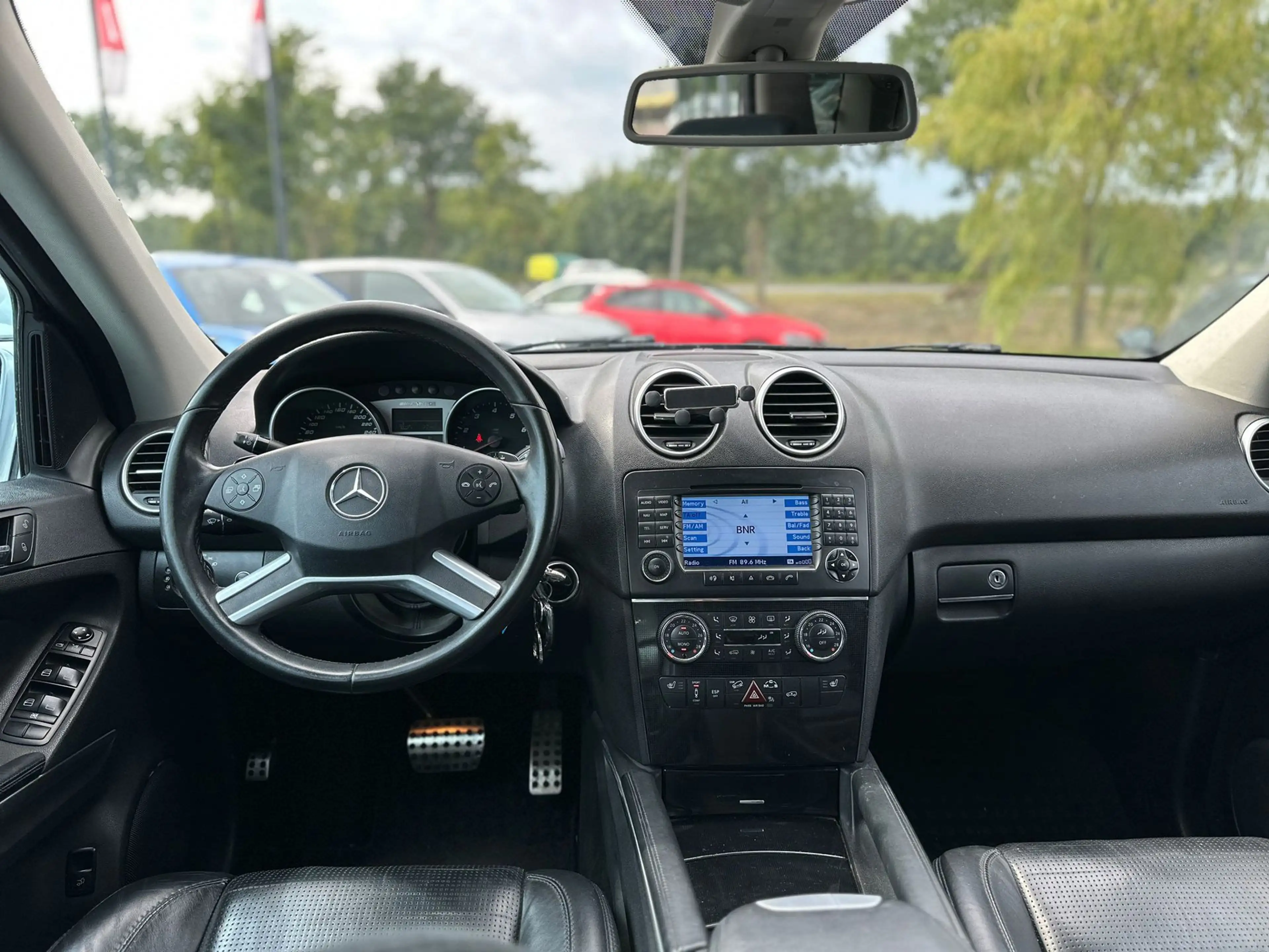 Mercedes-Benz ML 63 AMG M-klasse | Automaat | Luchtvering | Schuif/kantel — photo 19