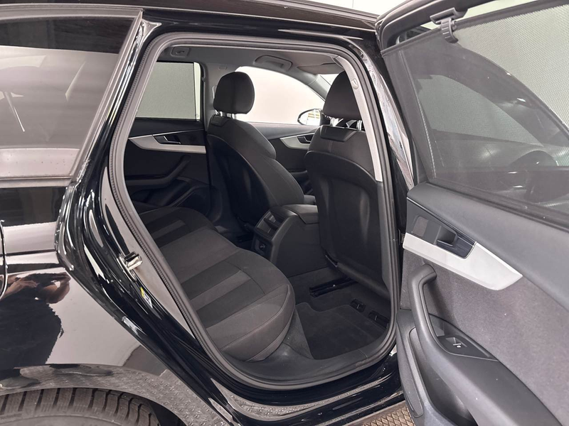 Audi A4 Avant 35 2.0 TDI SpoSi El.Heckkl. LED Navi — photo 11
