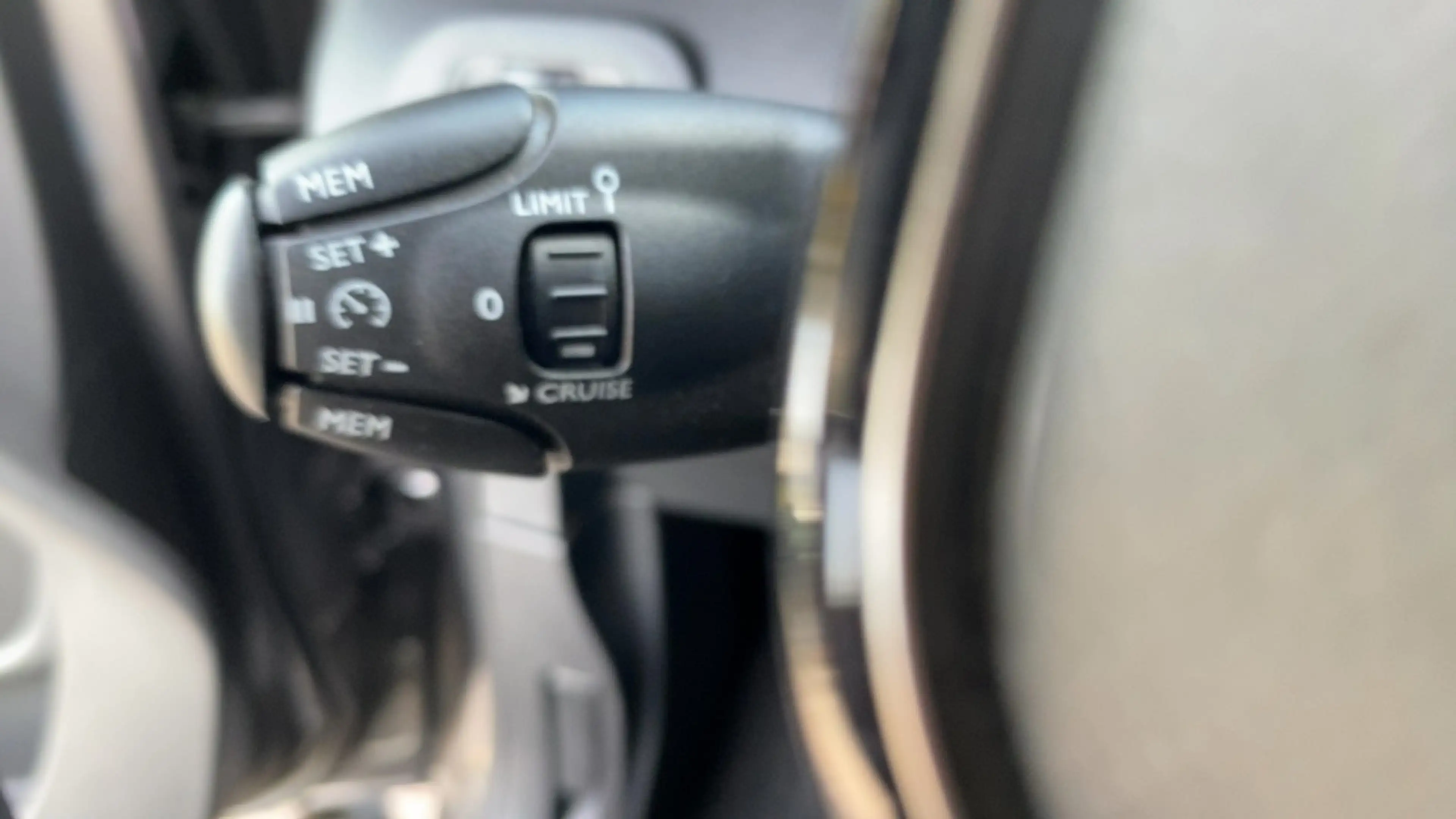 Peugeot Rifter 1.2 Puretech GT-Line — photo 15