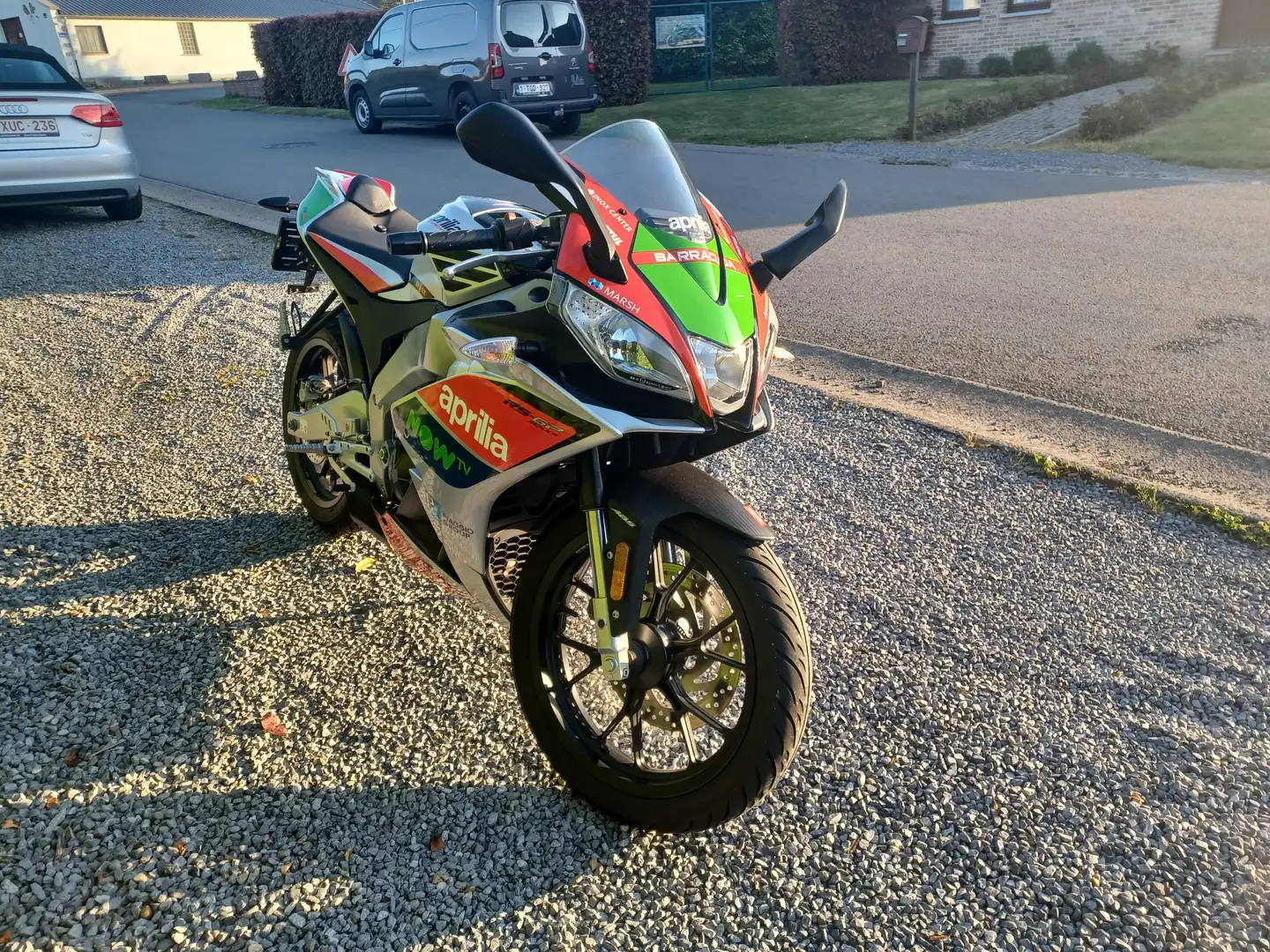 Aprilia RS4 125 Ezüst - 1