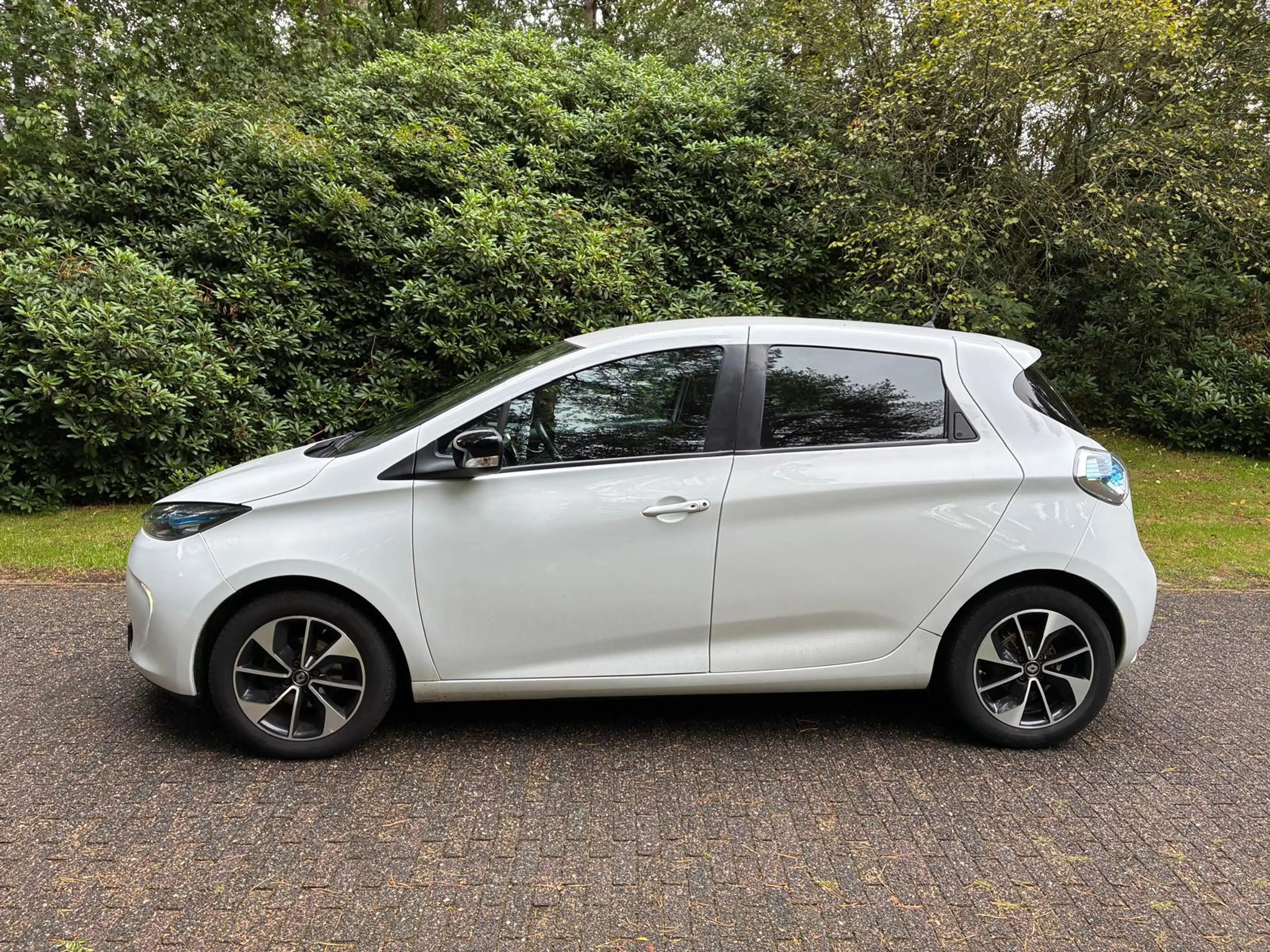 Renault ZOE R90 Intens 41 kWh 1e eigenaar / koop accu / dealer — photo 2