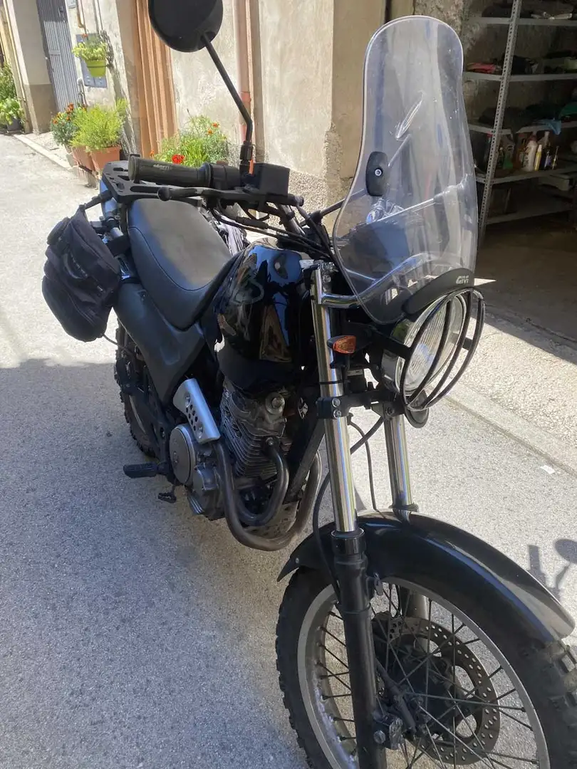 Honda SLR 650 Nero - 2