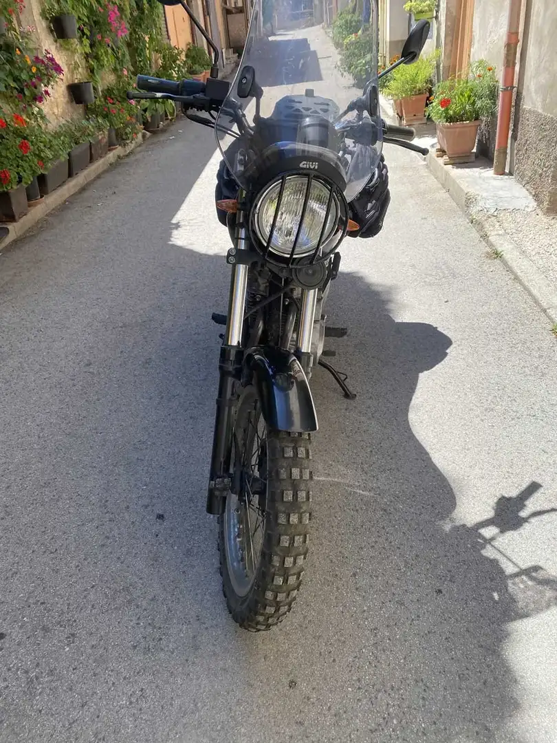 Honda SLR 650 Nero - 1