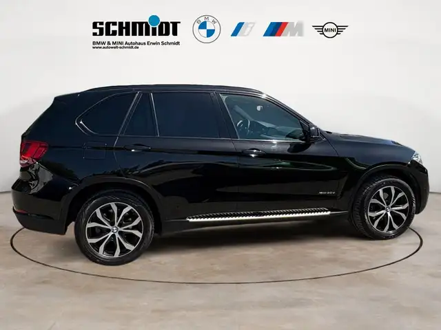 BMW X5 view 5