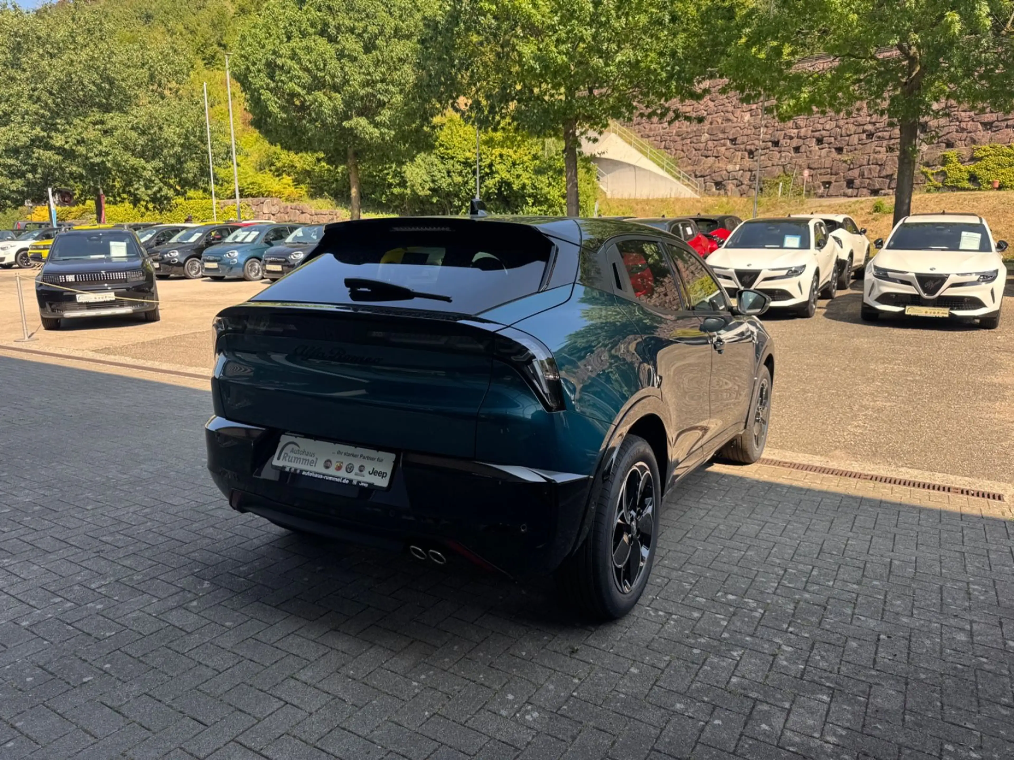 Alfa Romeo Junior Ibrida 1.2 VGT 48V-Hybrid 107 kW Ti — photo 4