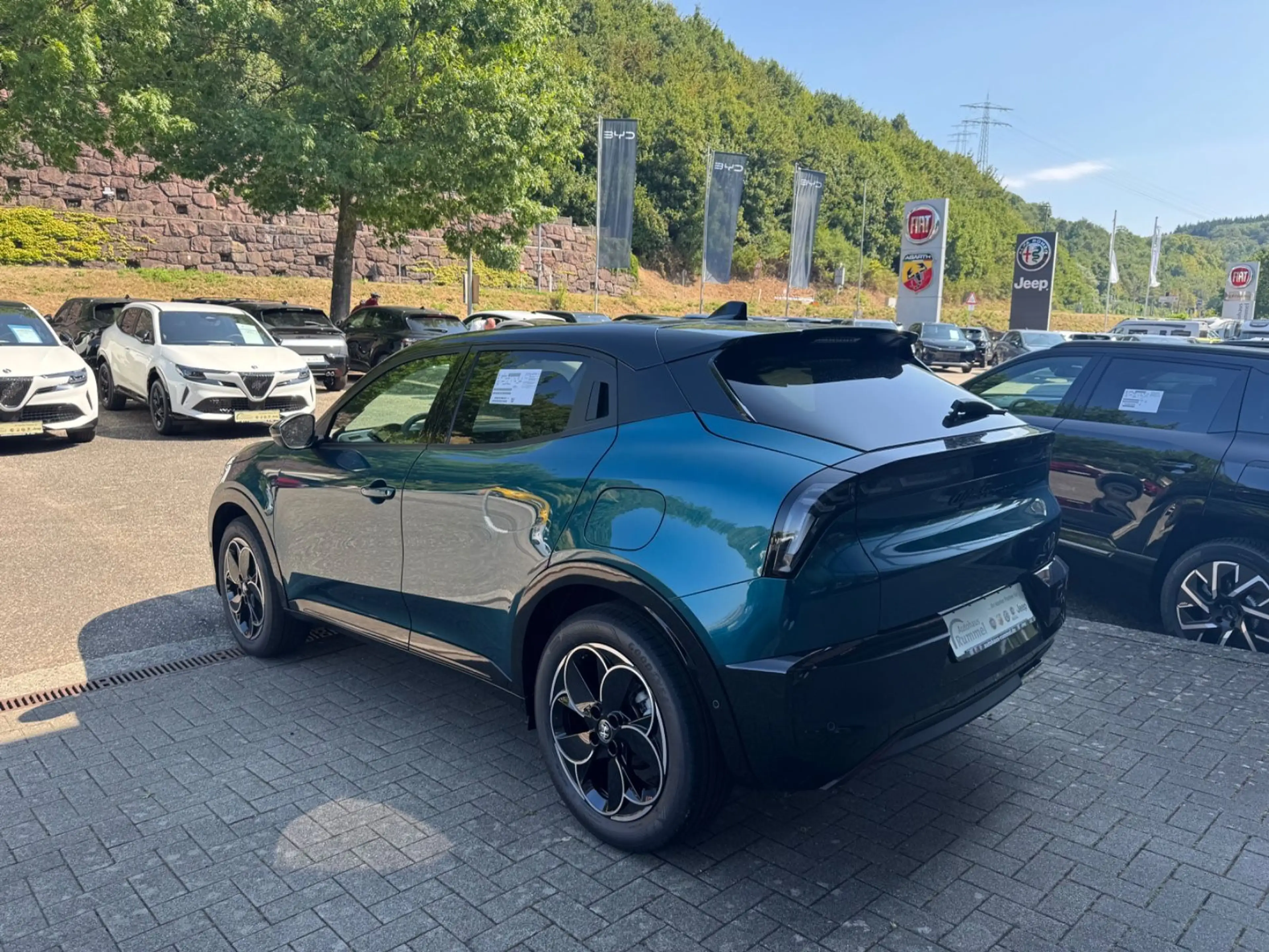 Alfa Romeo Junior Ibrida 1.2 VGT 48V-Hybrid 107 kW Ti — photo 6