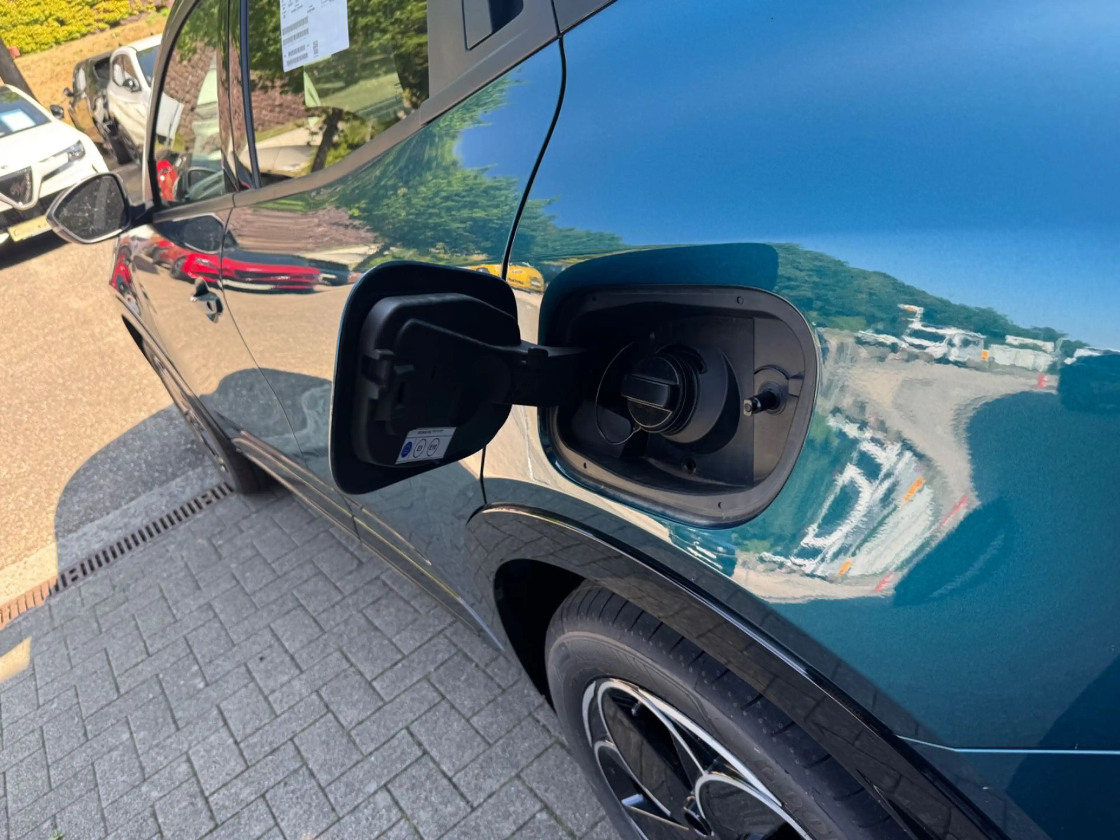Alfa Romeo Junior Ibrida 1.2 VGT 48V-Hybrid 107 kW Ti — photo 10