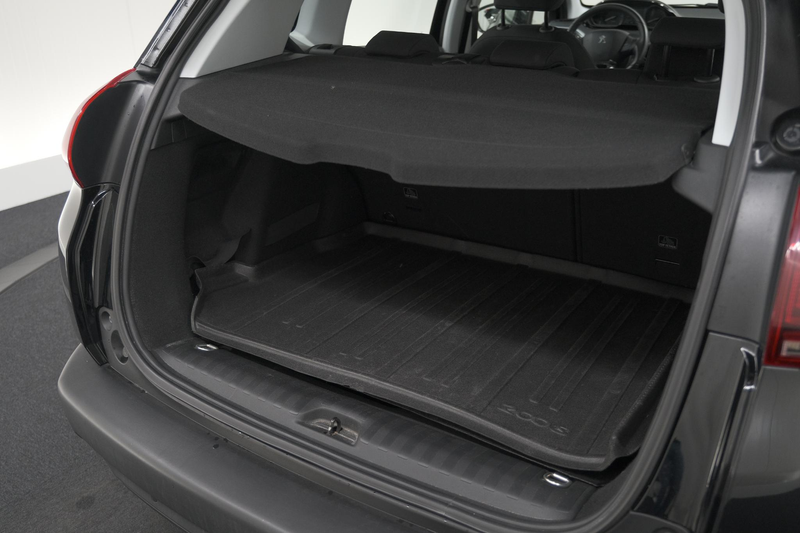 Peugeot 2008 PureTech 82 Active | Lage KM | Trekhaak | Navigati — photo 5
