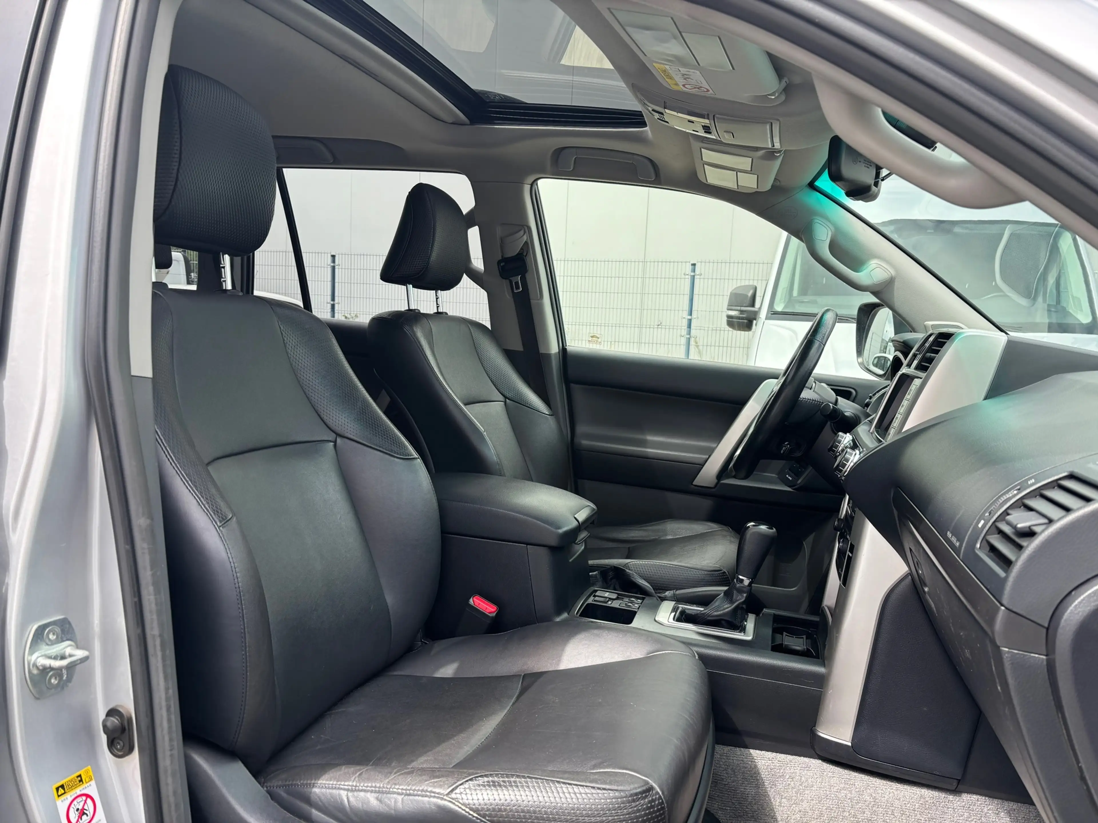 Toyota Land Cruiser 3.0 D-4D-F SX — photo 9