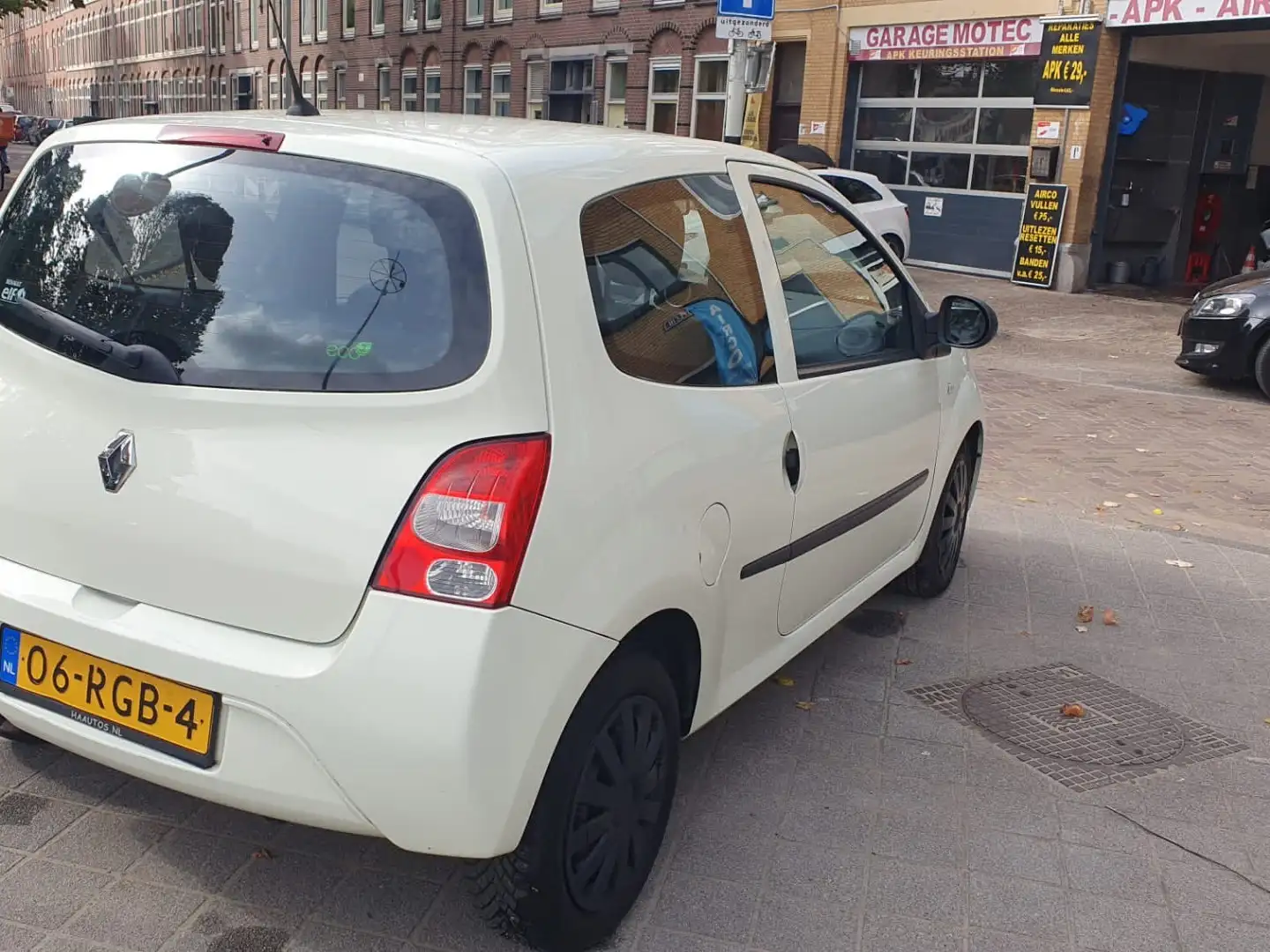 Renault Twingo 1.2-16V Authentique Beżowy - 2