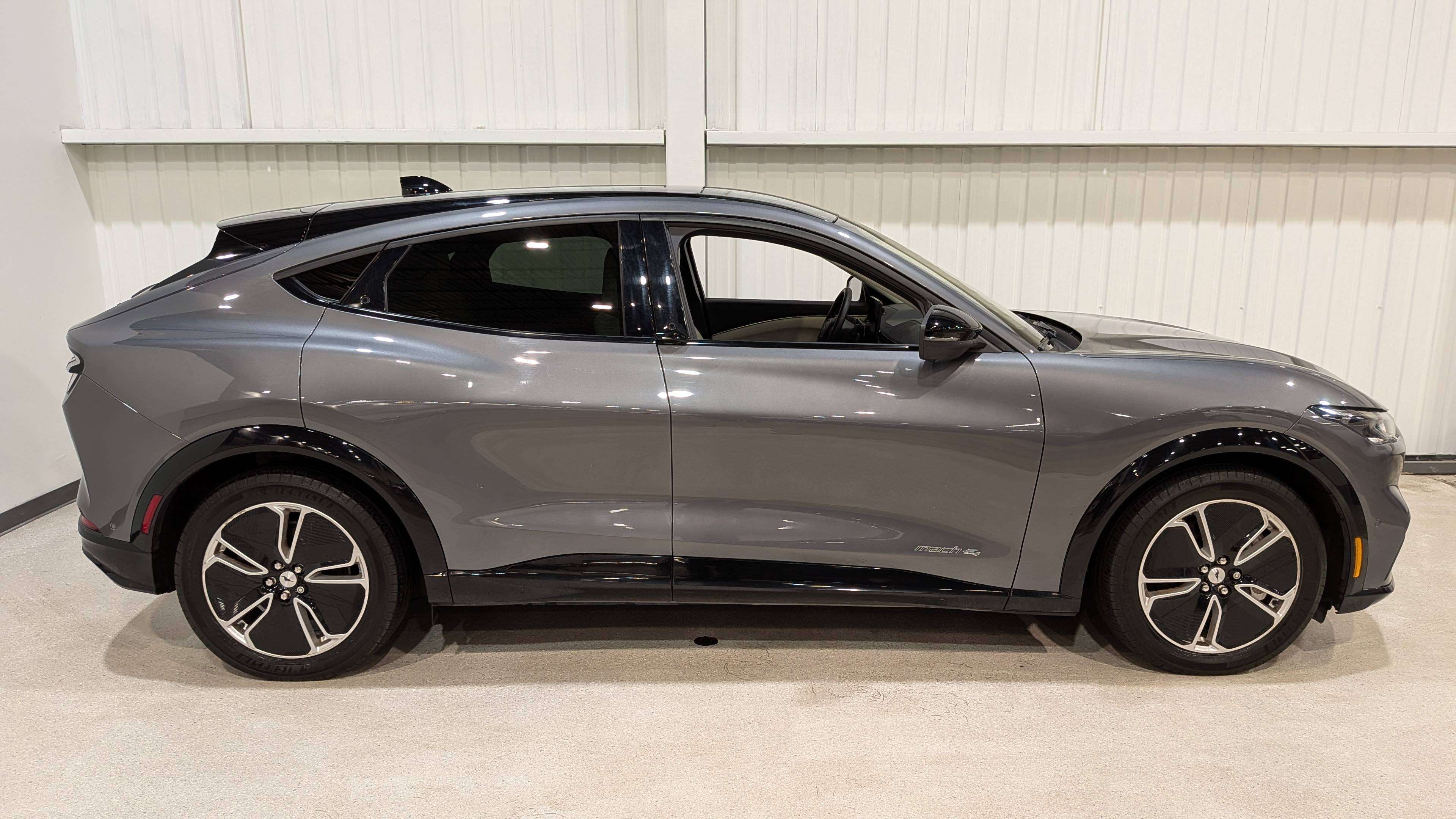 Ford Mustang Mach-E 2023