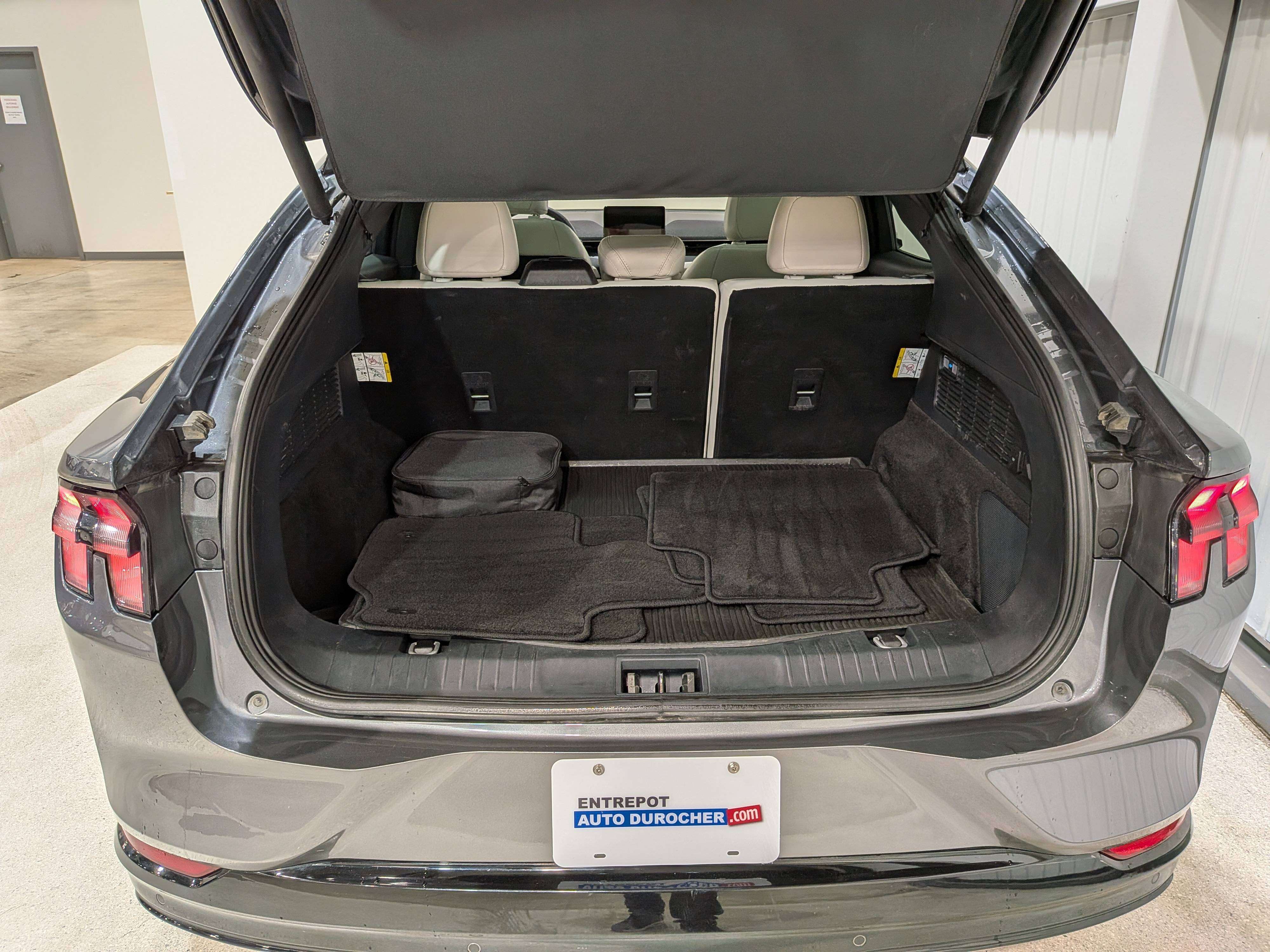 Ford Mustang Mach-E 2023