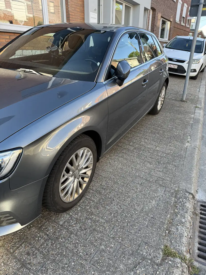 Audi A3 Sportback 1.6 TDi - 2